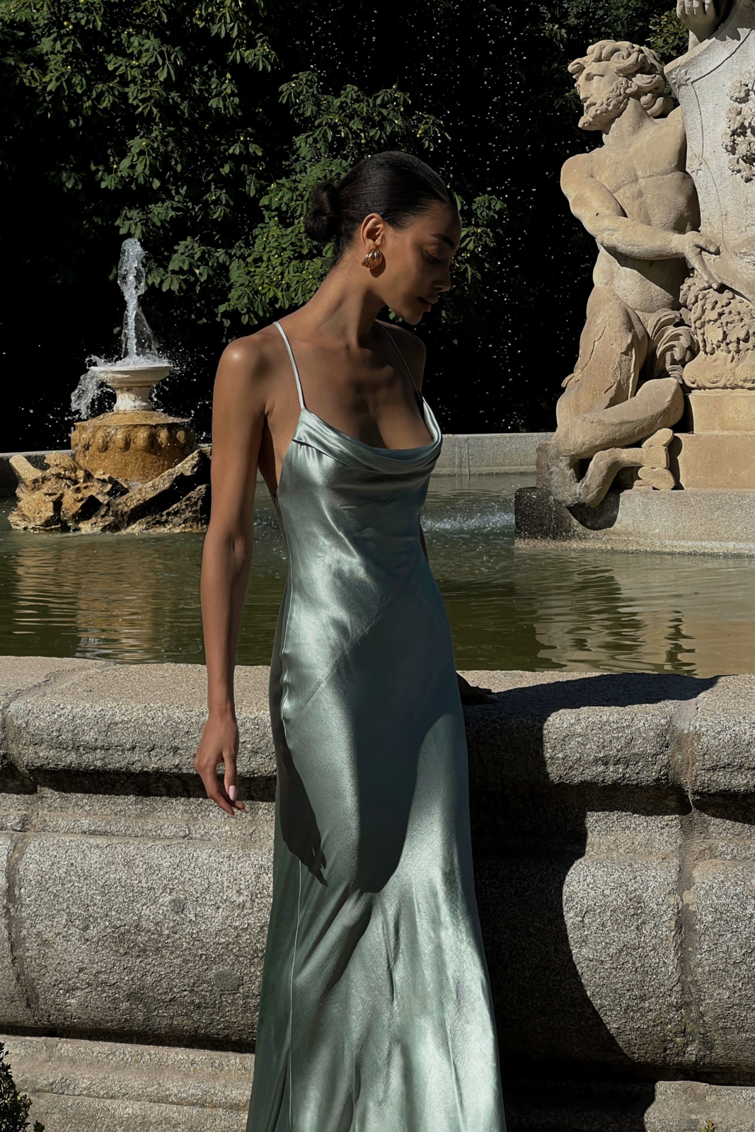 VESTIDO LONGO VERDE ÁGUA ALÇAS CRUZADAS