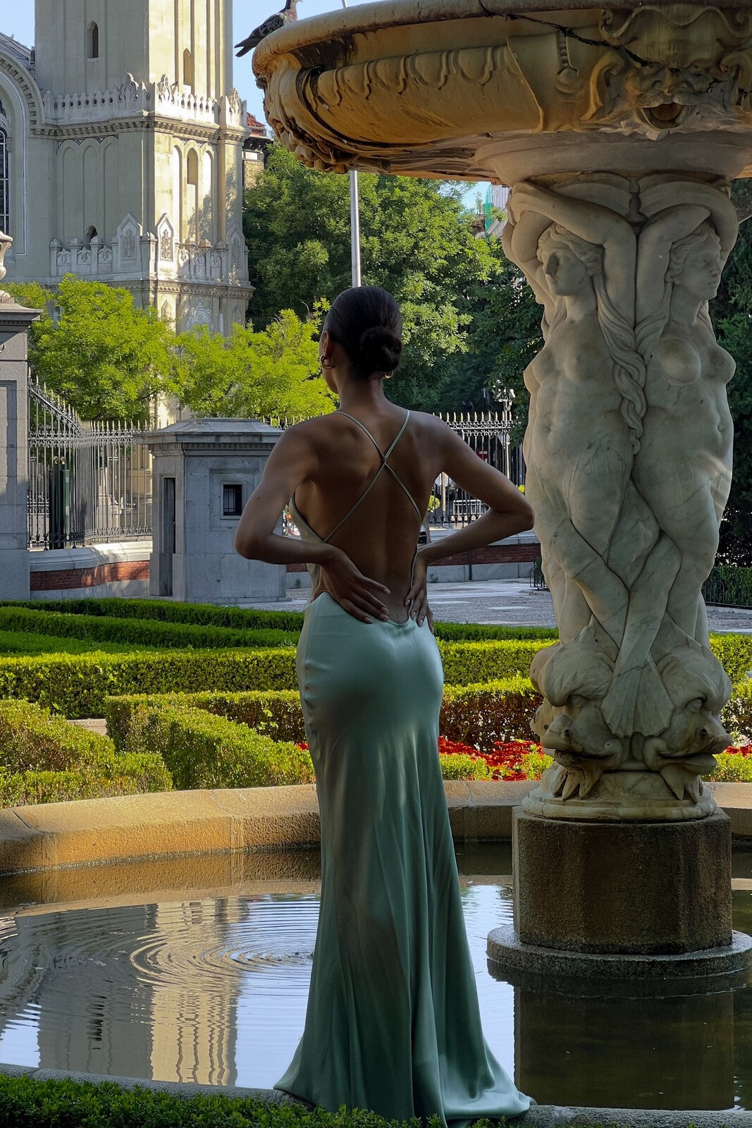 VESTIDO LONGO VERDE ÁGUA ALÇAS CRUZADAS