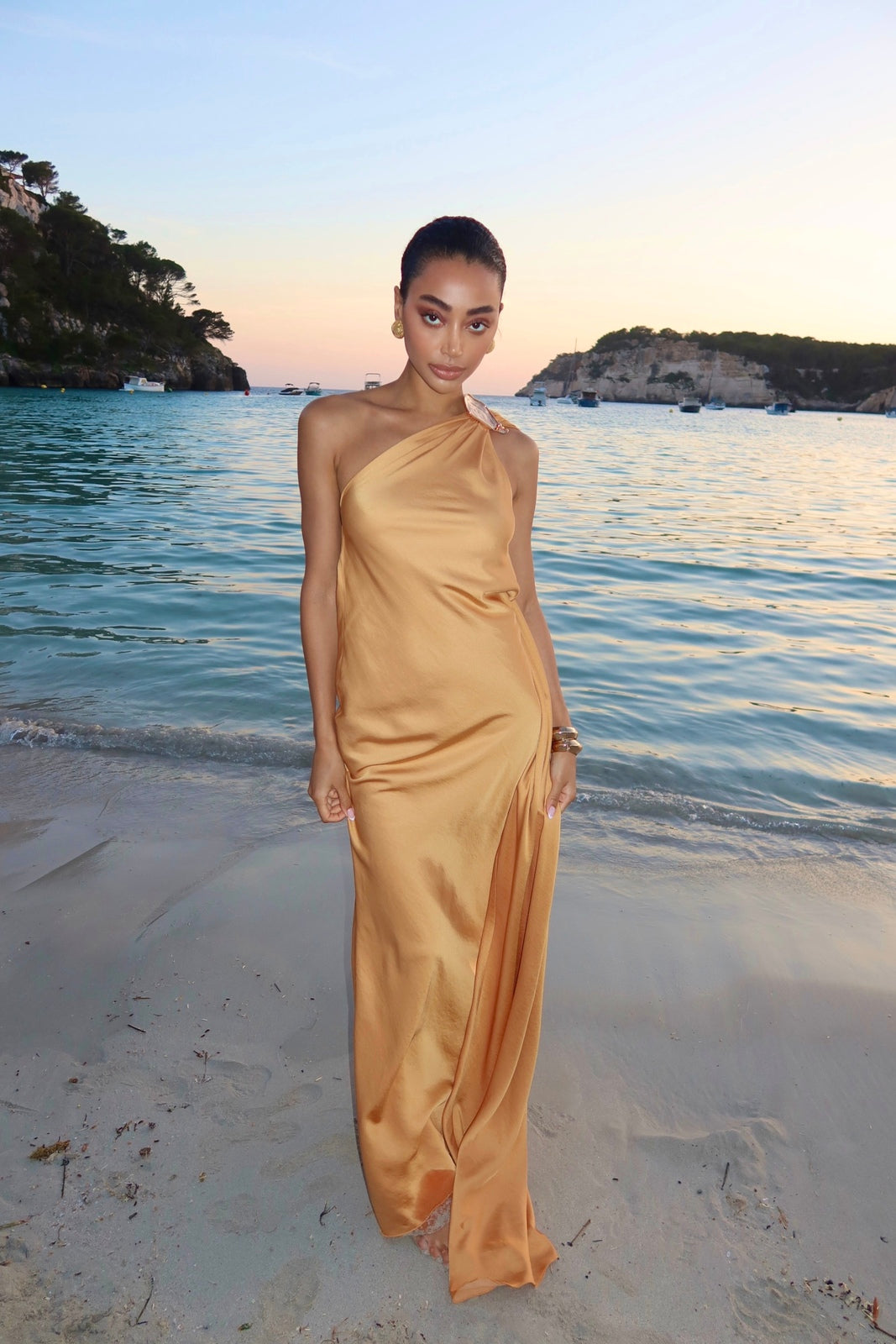 GOLD LONG DRESS WITH SHOULDER EMBELLISHMENT