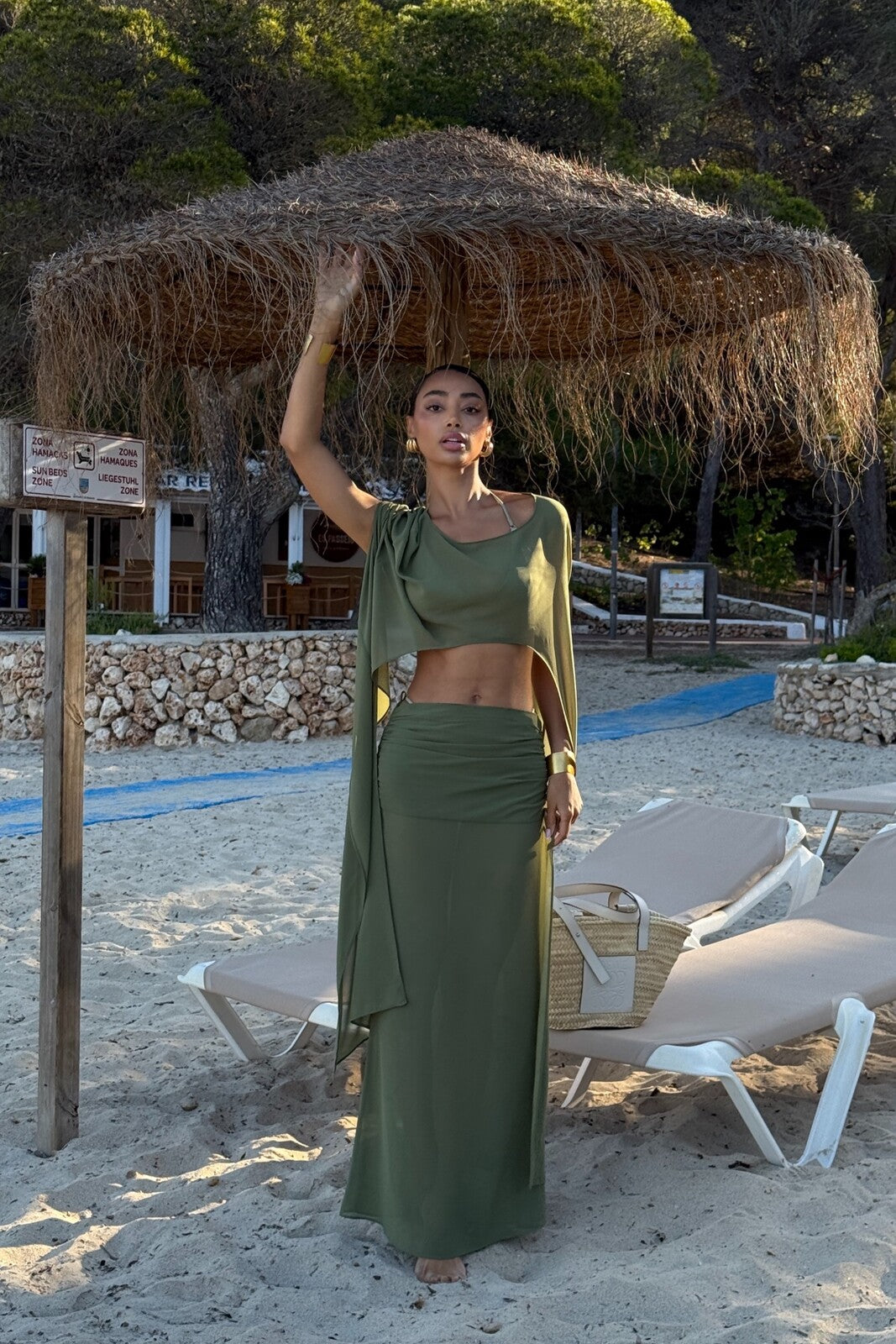 GONNA LUNGA VERDE IN GEORGETTE