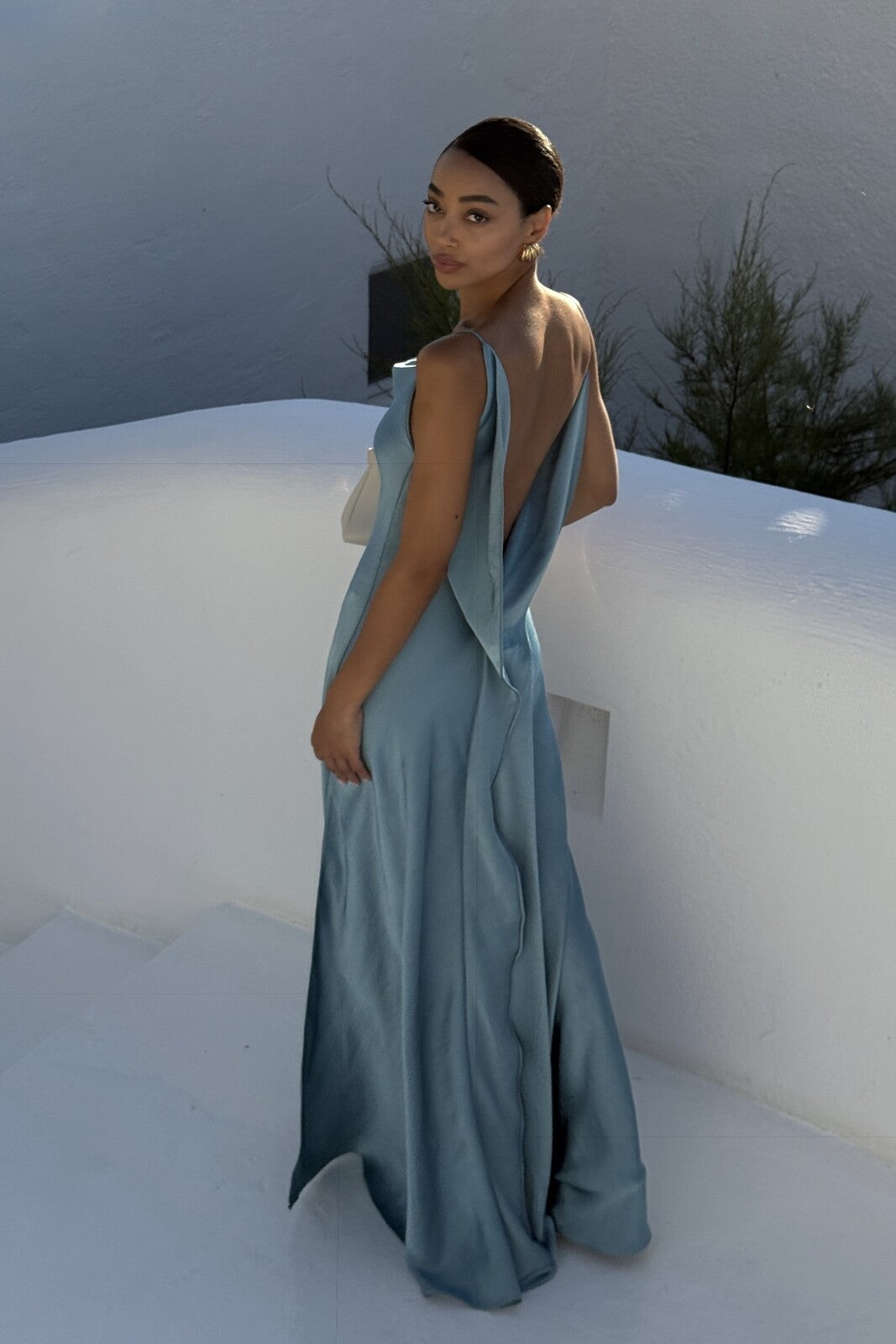 BLUE DRESS WITH DEEP BACK NECKLINE - KAO BLUE DRESS WITH DEEP BACK NECKLINE - KAO
