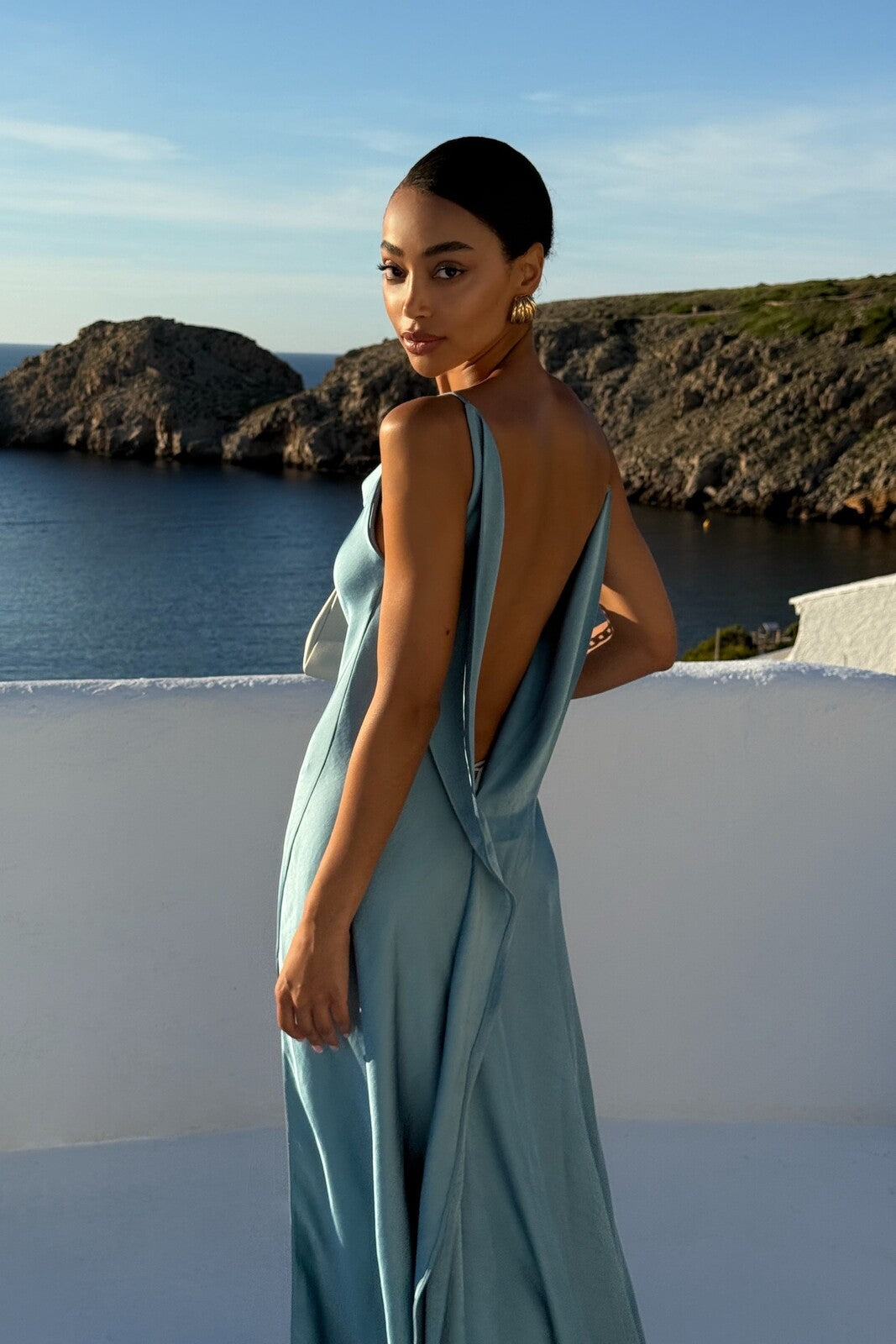 BLUE DRESS WITH DEEP BACK NECKLINE - KAO BLUE DRESS WITH DEEP BACK NECKLINE - KAO