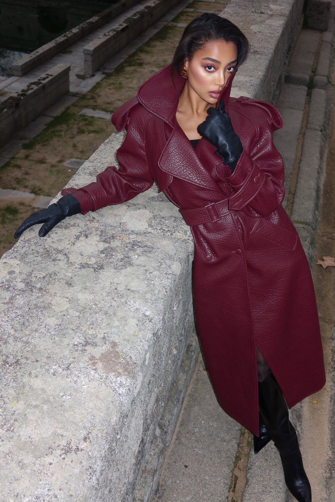 BURGUNDY GABARDINE WITH TEXTURE