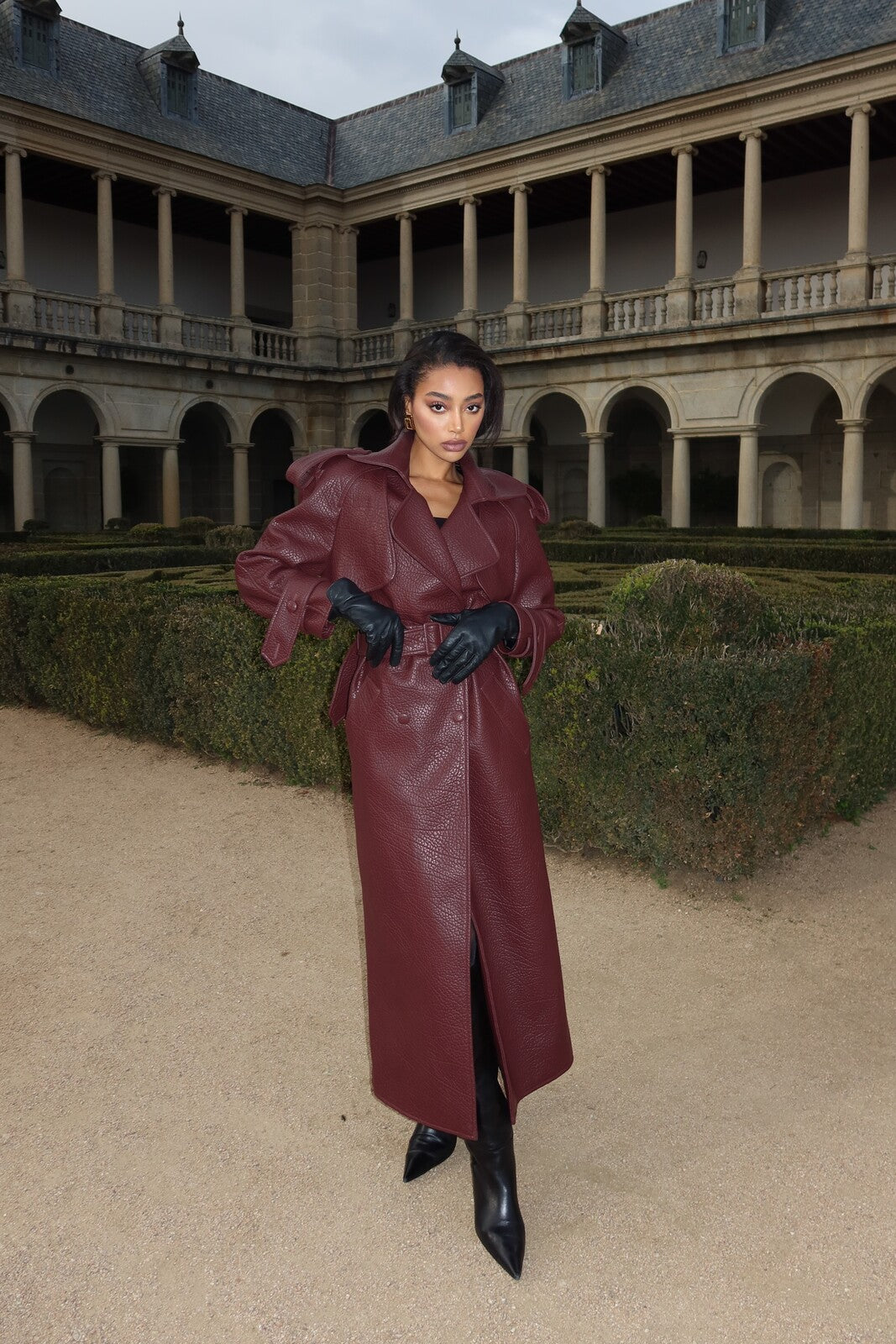 BURGUNDY GABARDINE WITH TEXTURE