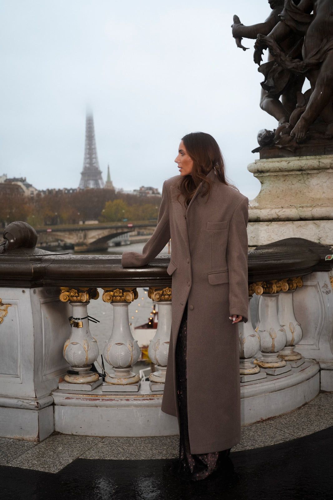 MANTEAU LONG EN LAINE TAUPE