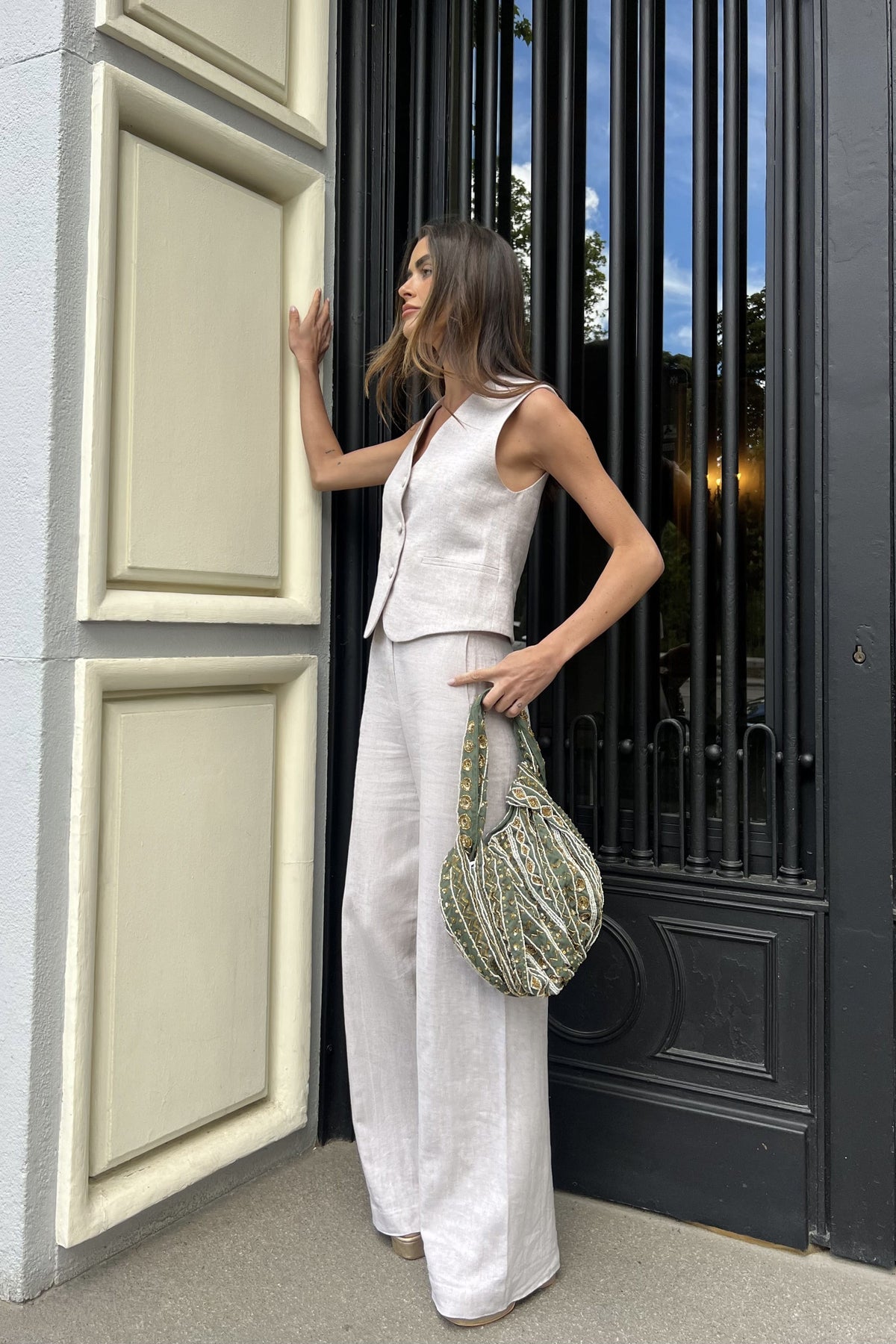 BEIGE LINEN VEST