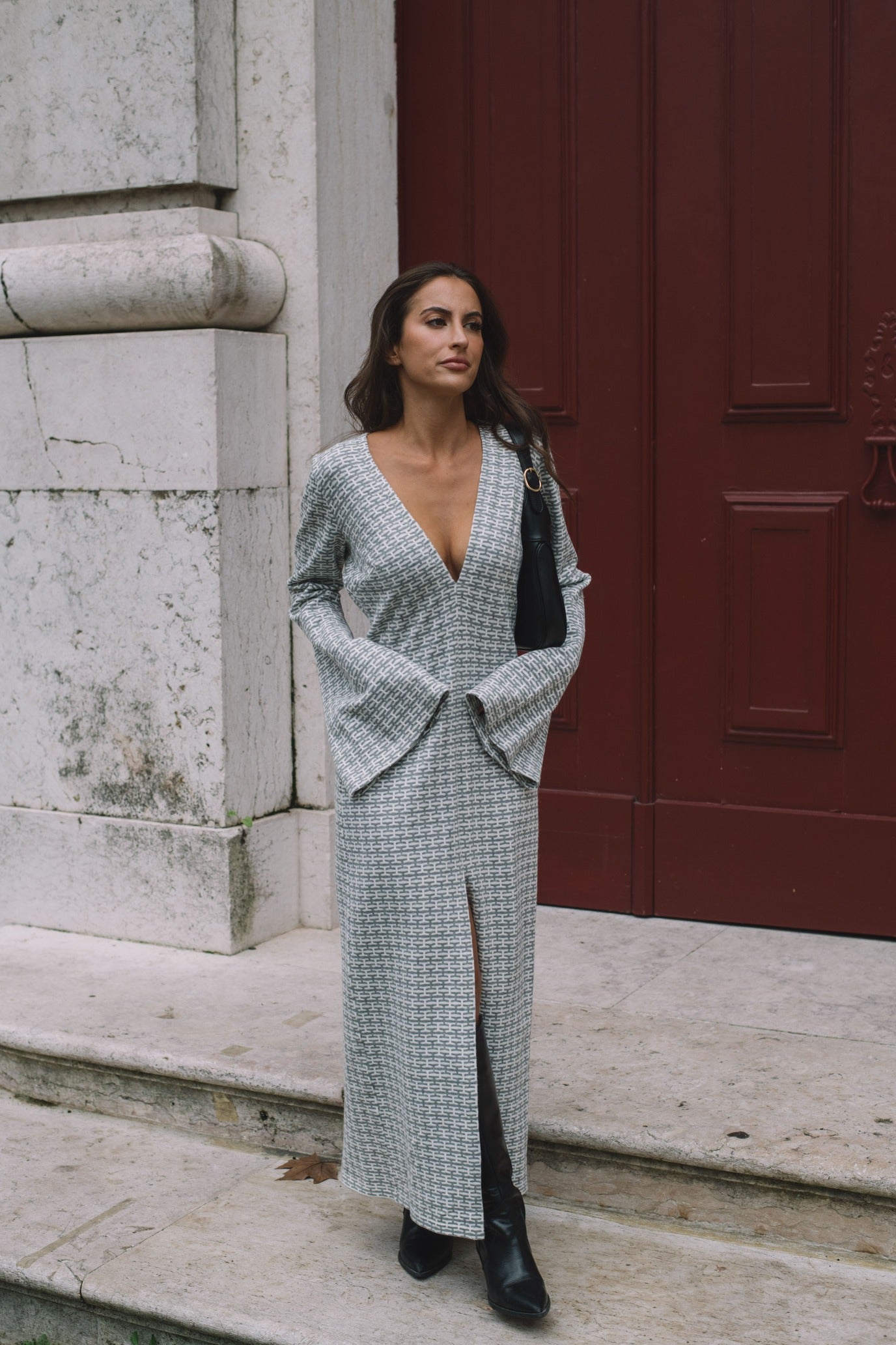 grey white dress LONG GRAY AND WHITE DRESS WITH NECKLINE