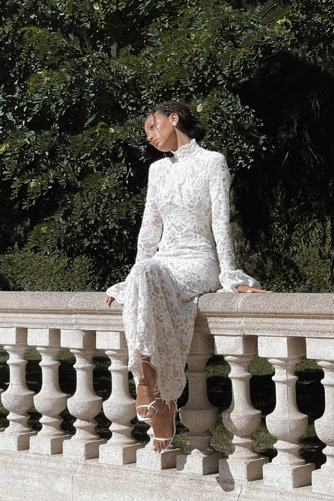 lace collar dress WHITE LACE DRESS WITH COLLAR