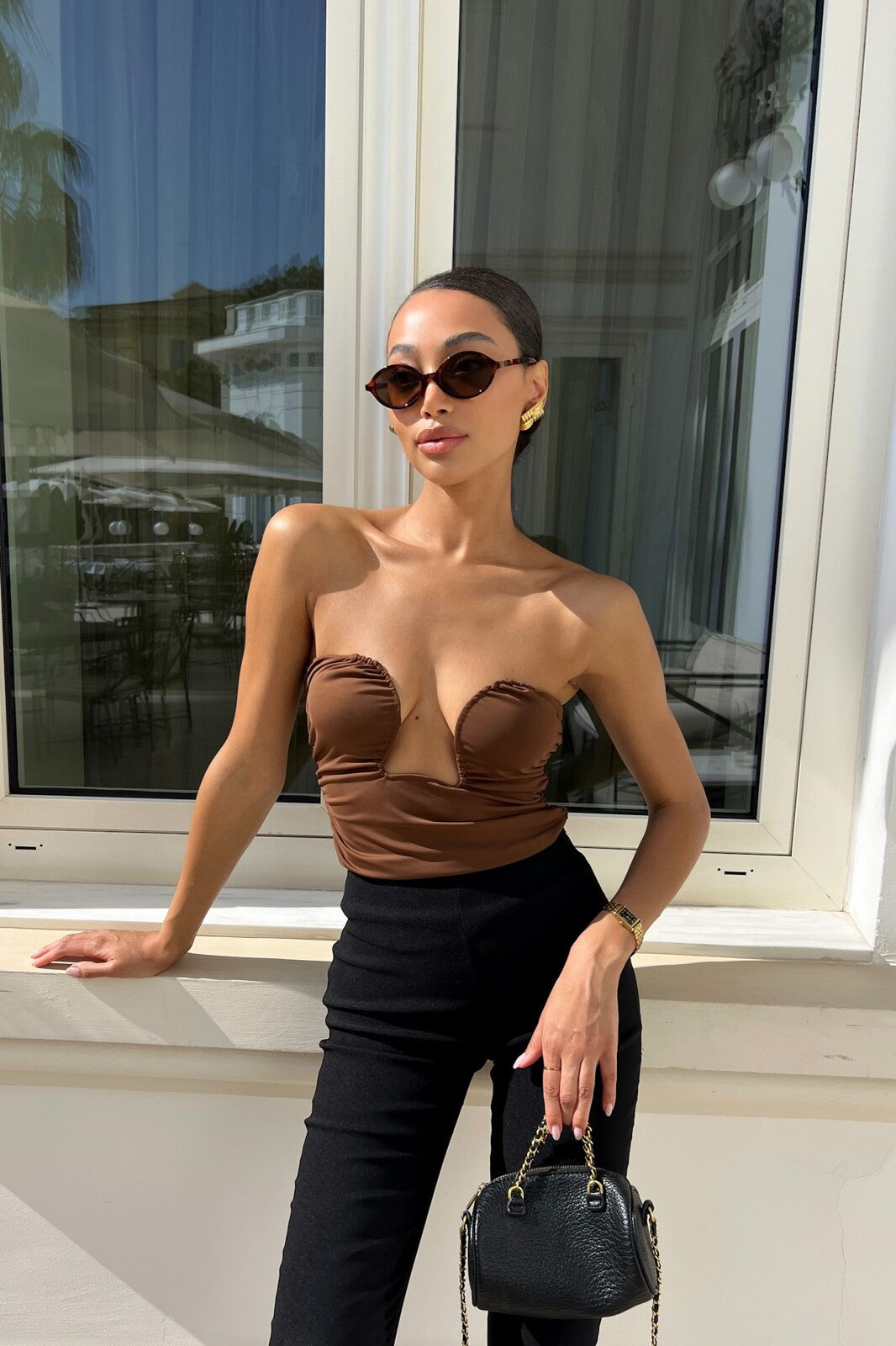 BROWN TOP WITH HEART NECKLINE