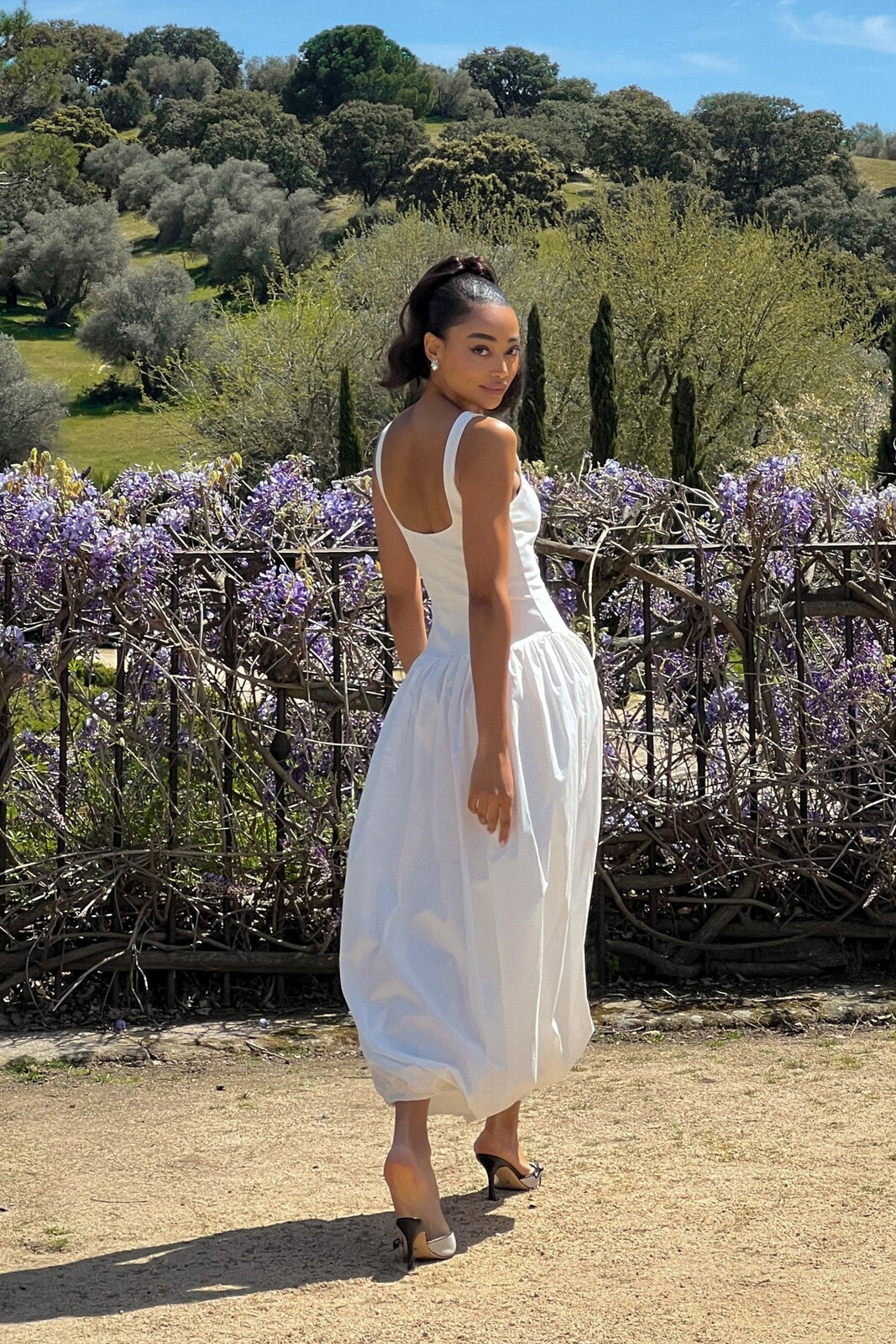 VESTIDO MIDI BLANCO EFECTO GLOBO
