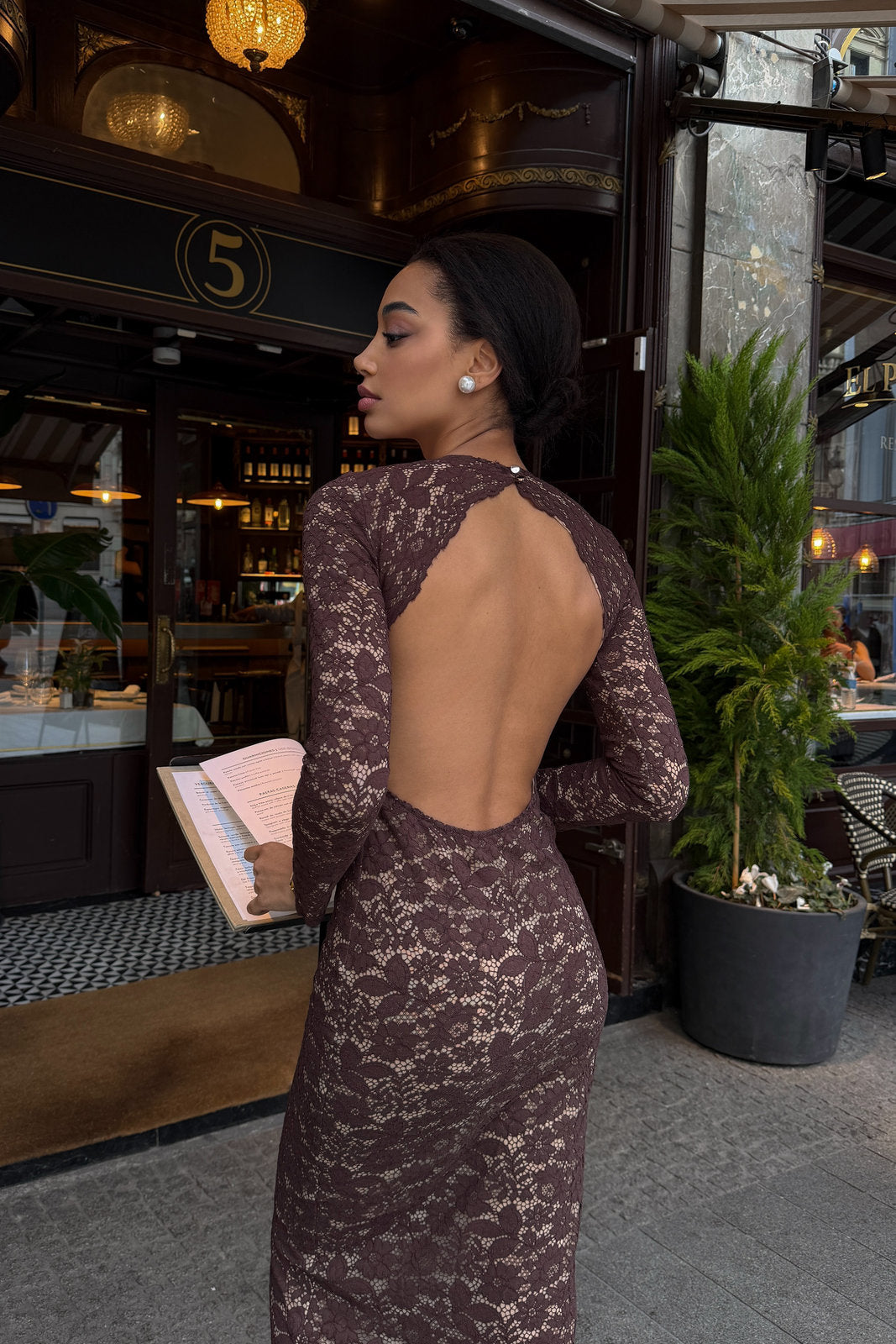 VESTITO MIDI IN PIZZO MARRONE