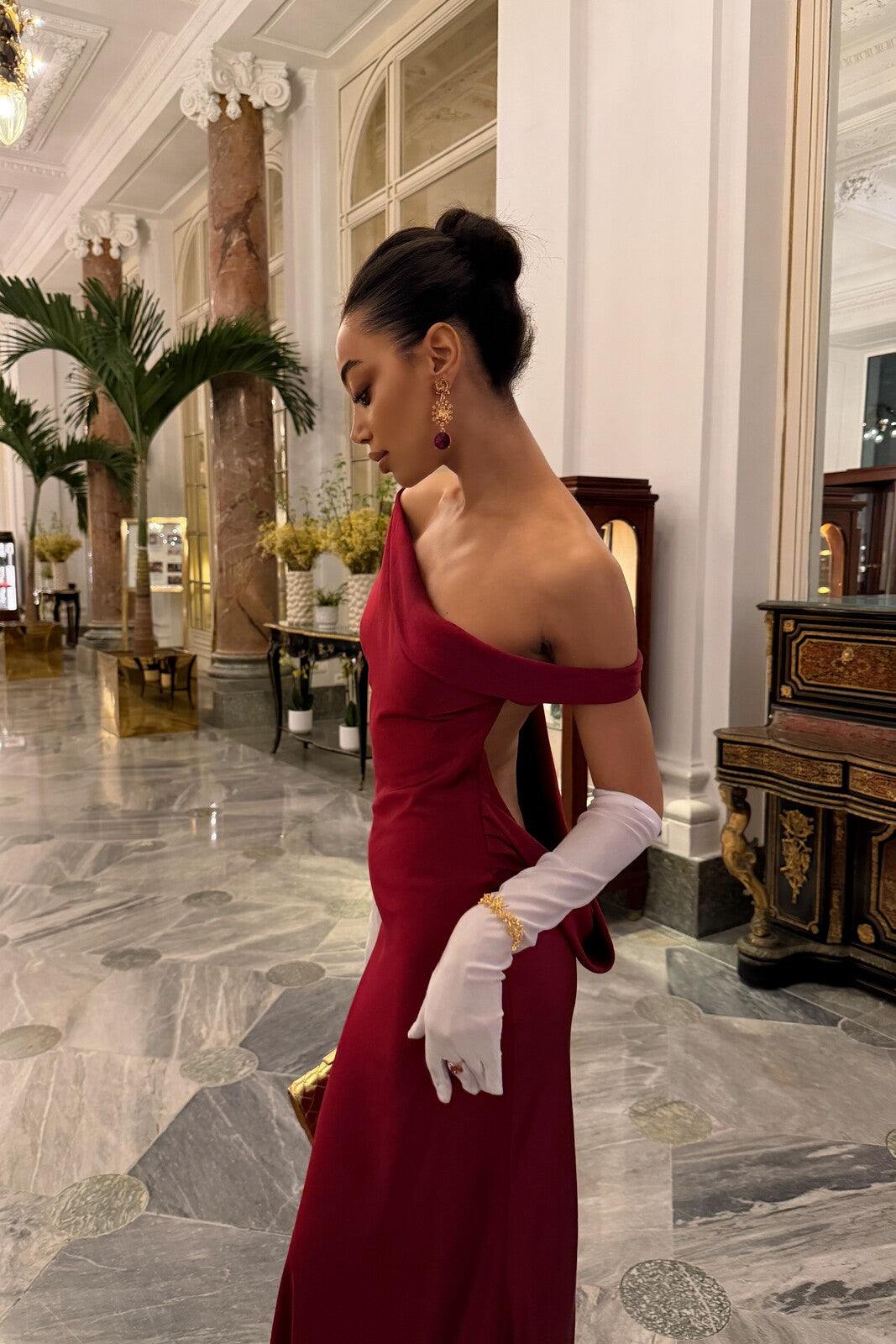 LONG BORDEAUX OFF-SHOULDER DRESS