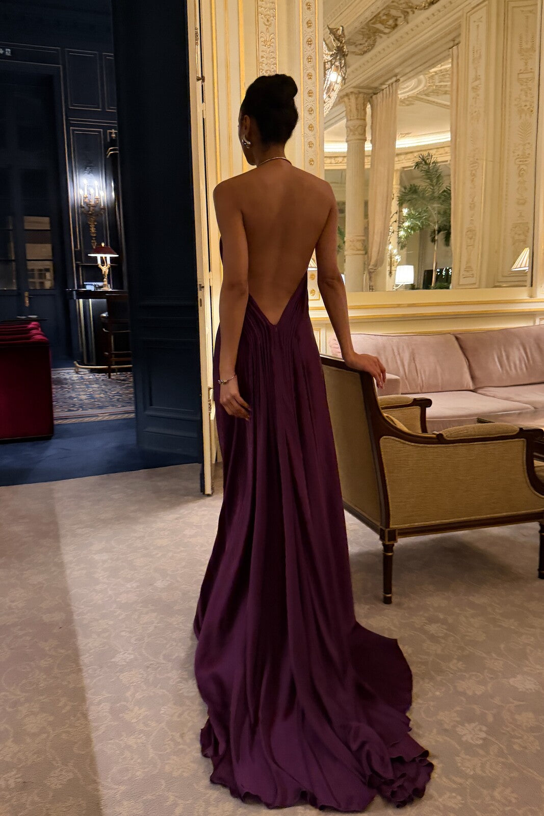VIOLET DRESS WITH NECK DETAIL AND OPEN BACK