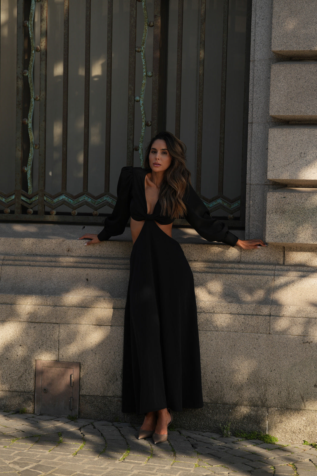 LONG SLEEVE BLACK DRESS - KAO LONG SLEEVE BLACK DRESS - KAO