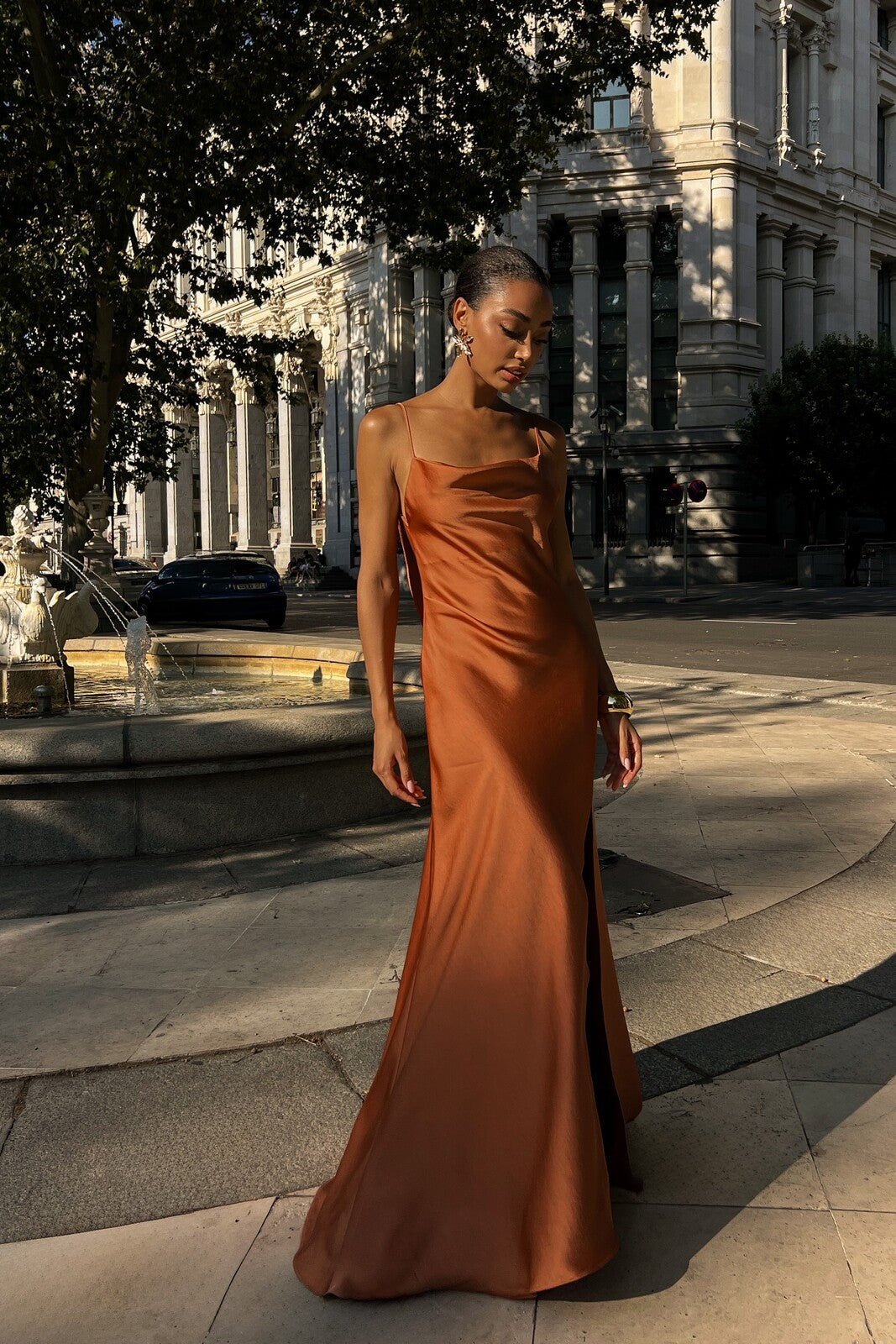 TILE DEEP BACKLESS DRESS