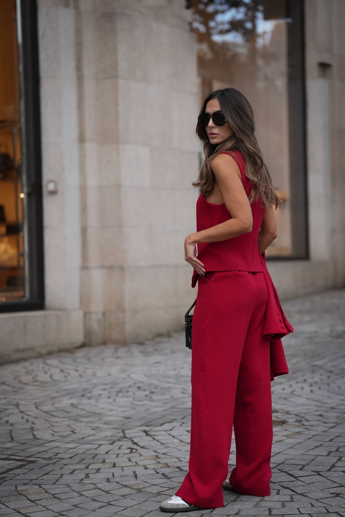 PANTALONI ROSSI