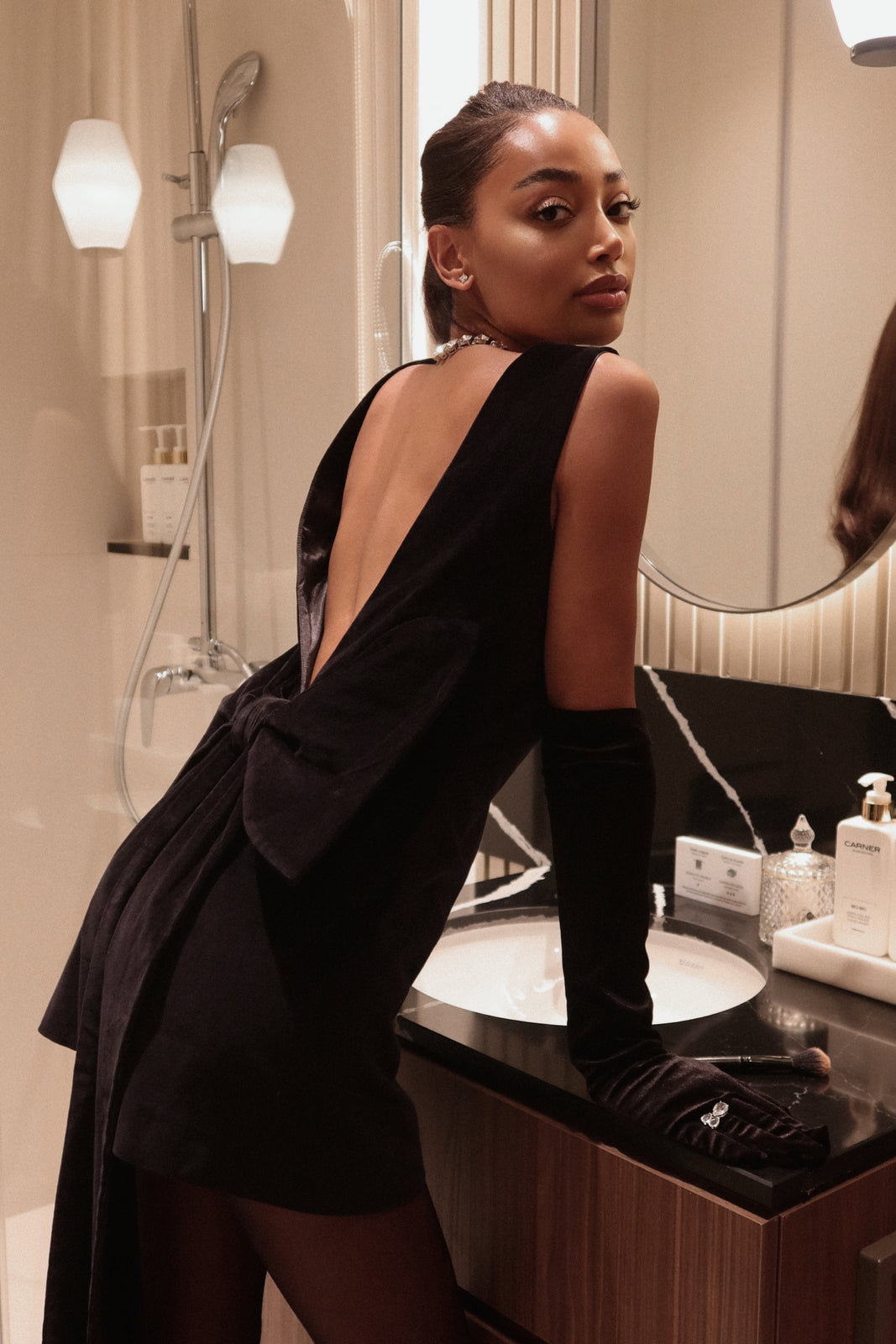 SHORT BLACK DRESS WITH BOW - KAO SHORT BLACK DRESS WITH BOW - KAO