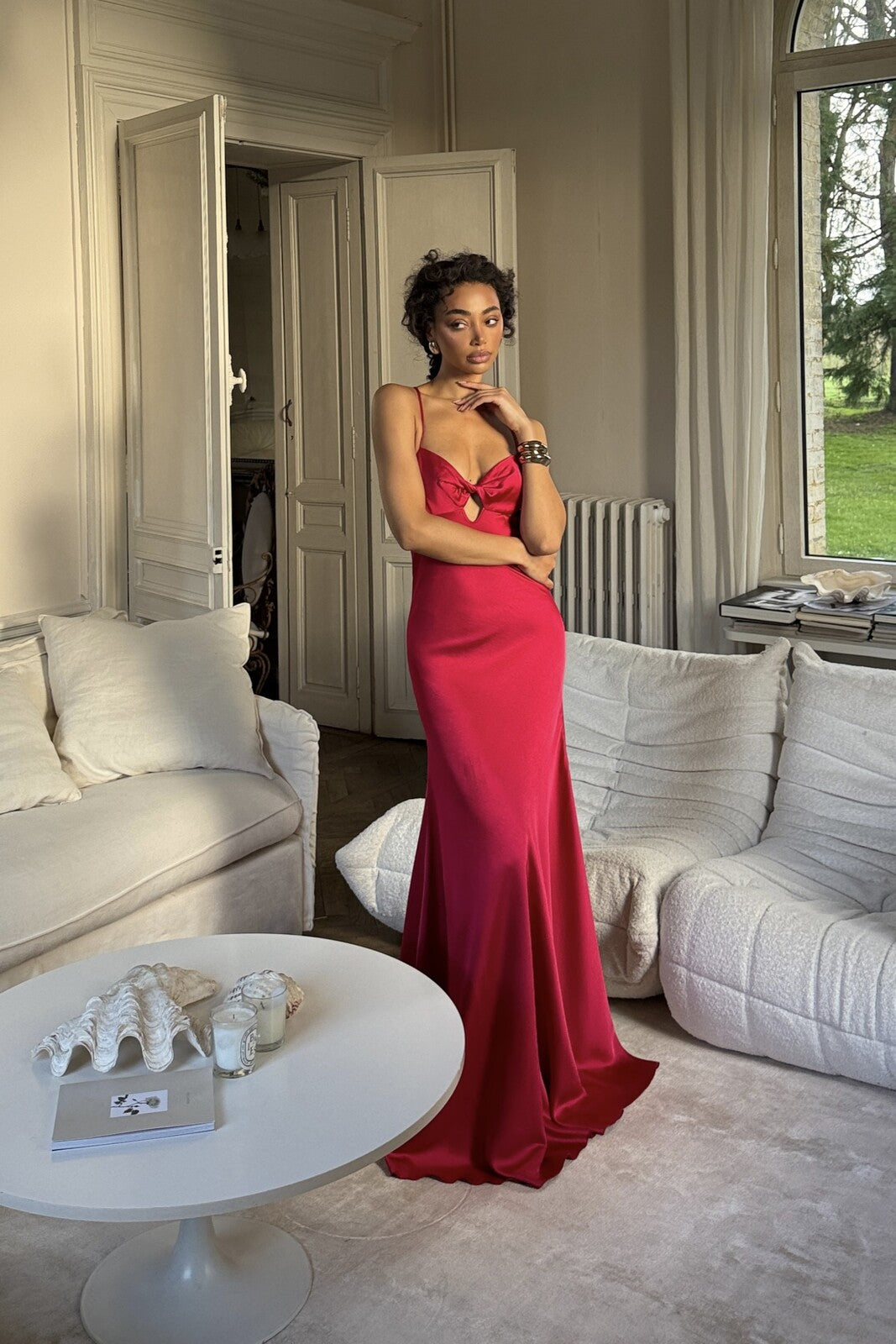 ROBE LONGUE MAGENTA VIF SATINÉE