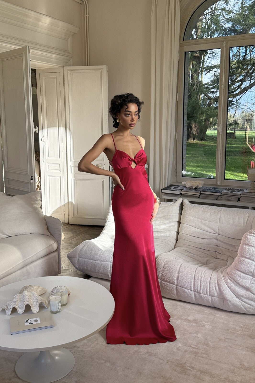 ROBE LONGUE MAGENTA VIF SATINÉE