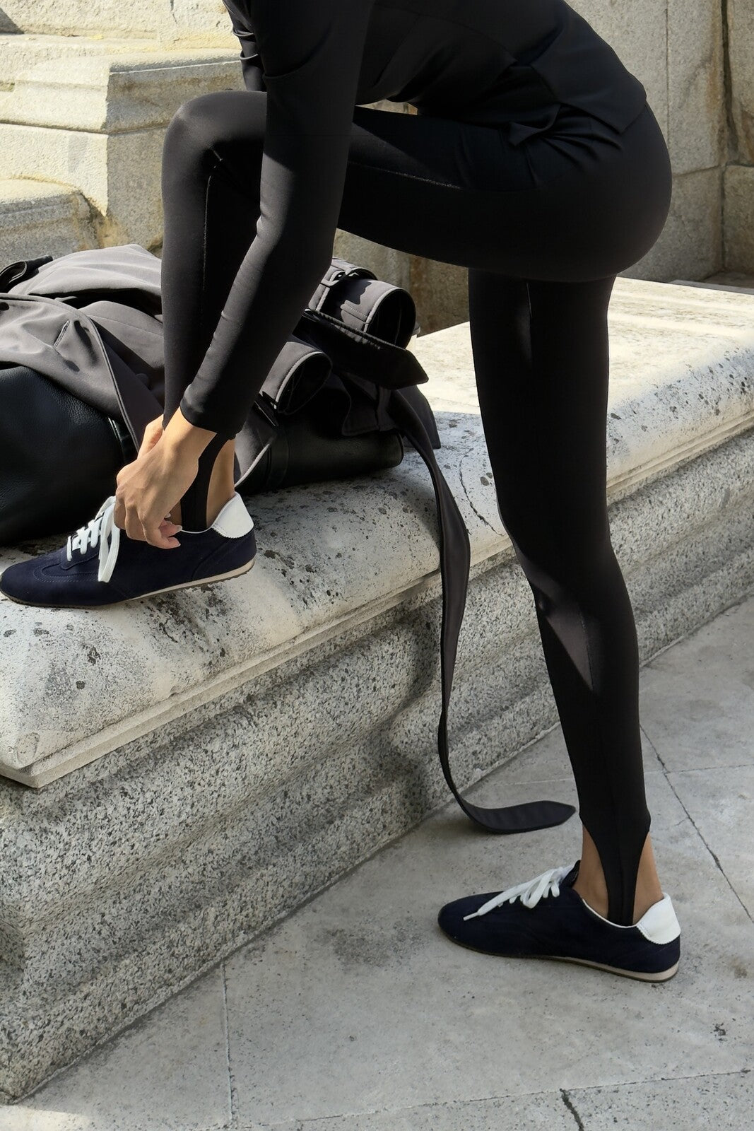 LEGGINGS NEGRAS CON ELÁSTICO INTERIOR