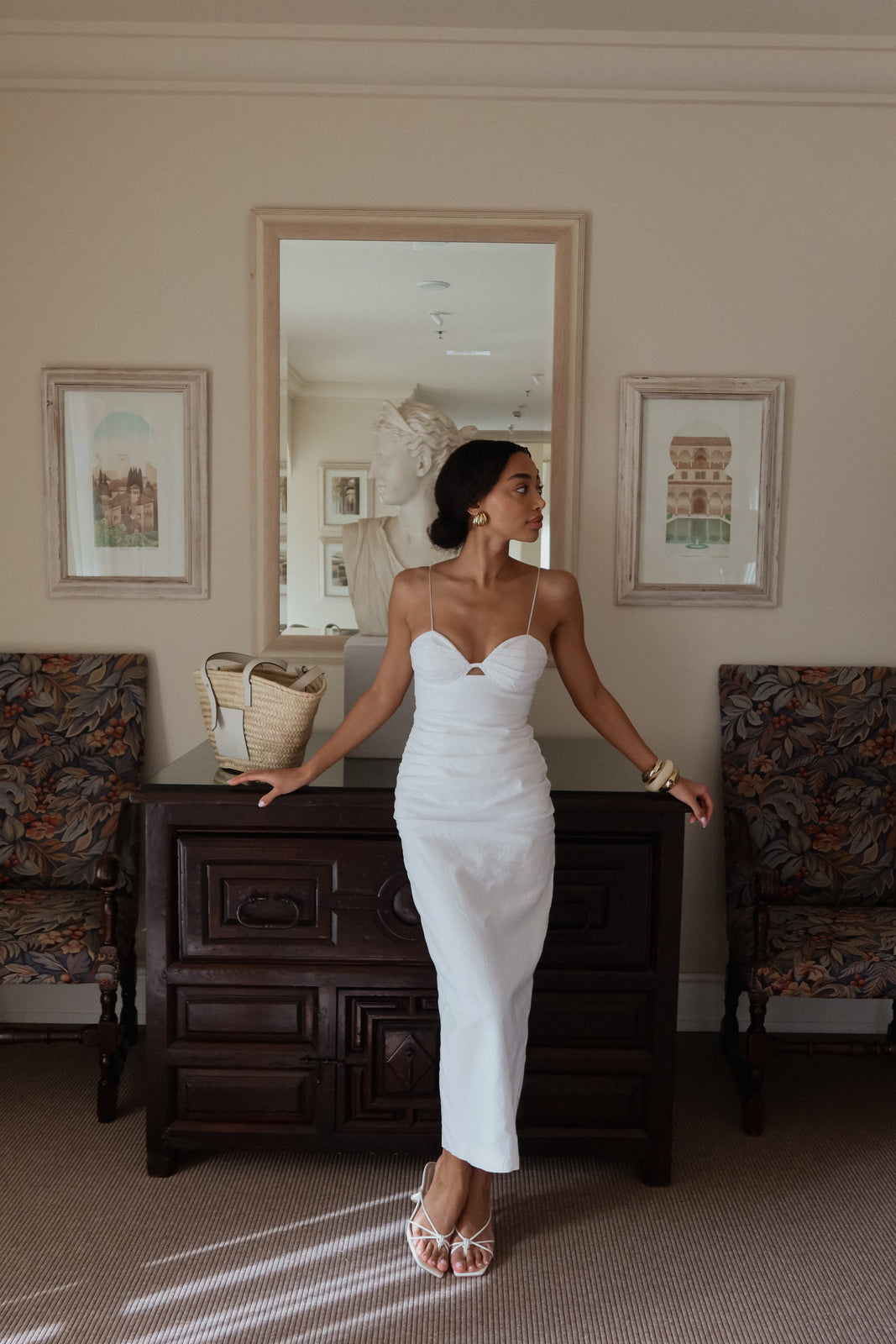 WHITE BODYCON LINEN DRESS - KAO WHITE BODYCON LINEN DRESS - KAO