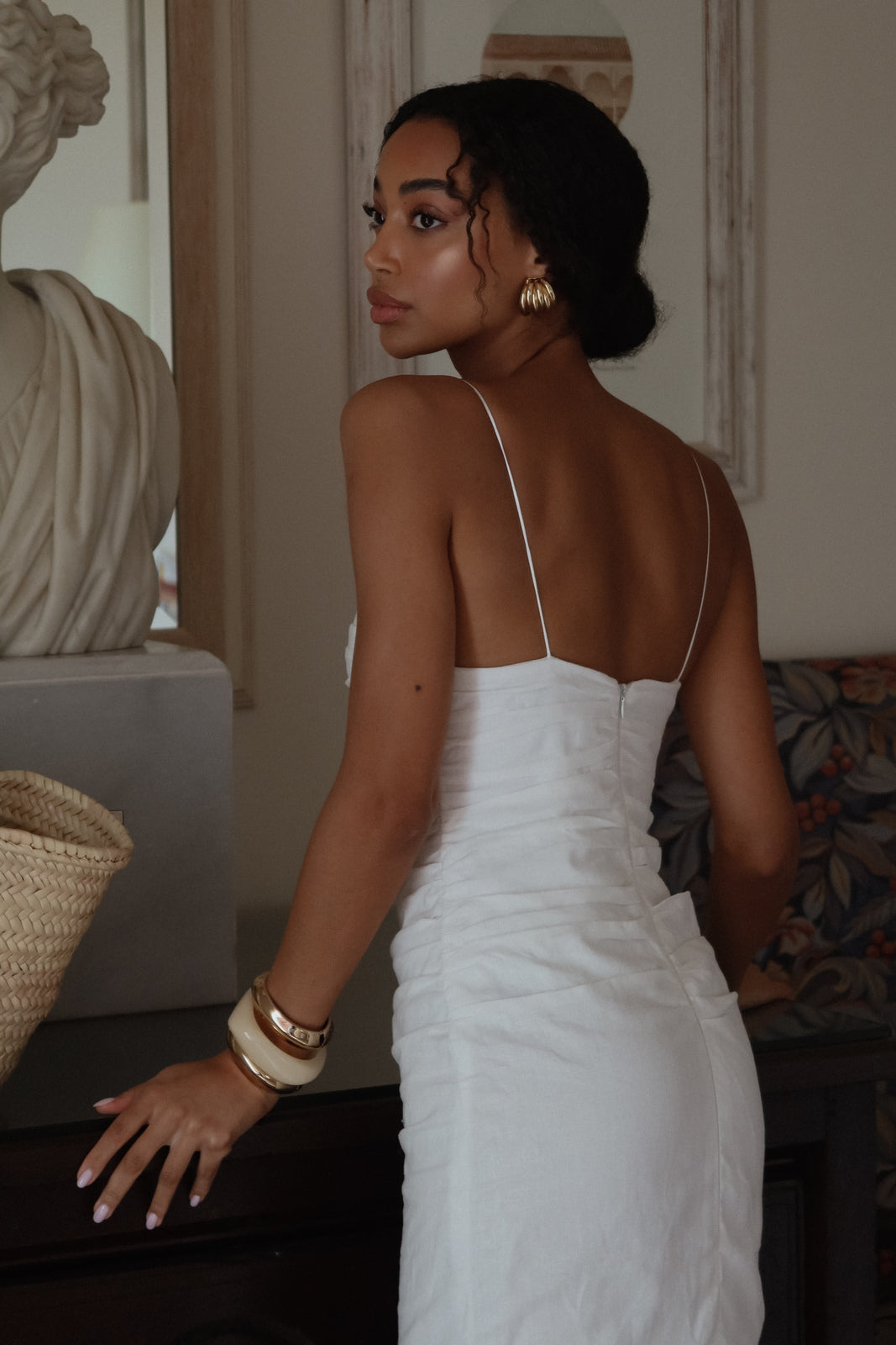 WHITE BODYCON LINEN DRESS - KAO WHITE BODYCON LINEN DRESS - KAO