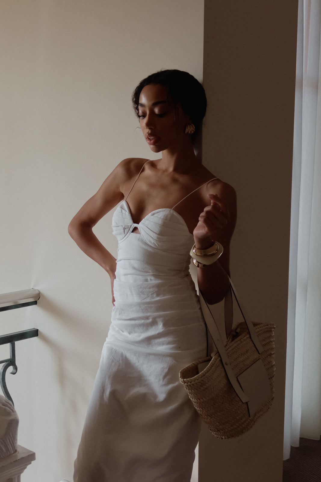 WHITE BODYCON LINEN DRESS - KAO WHITE BODYCON LINEN DRESS - KAO