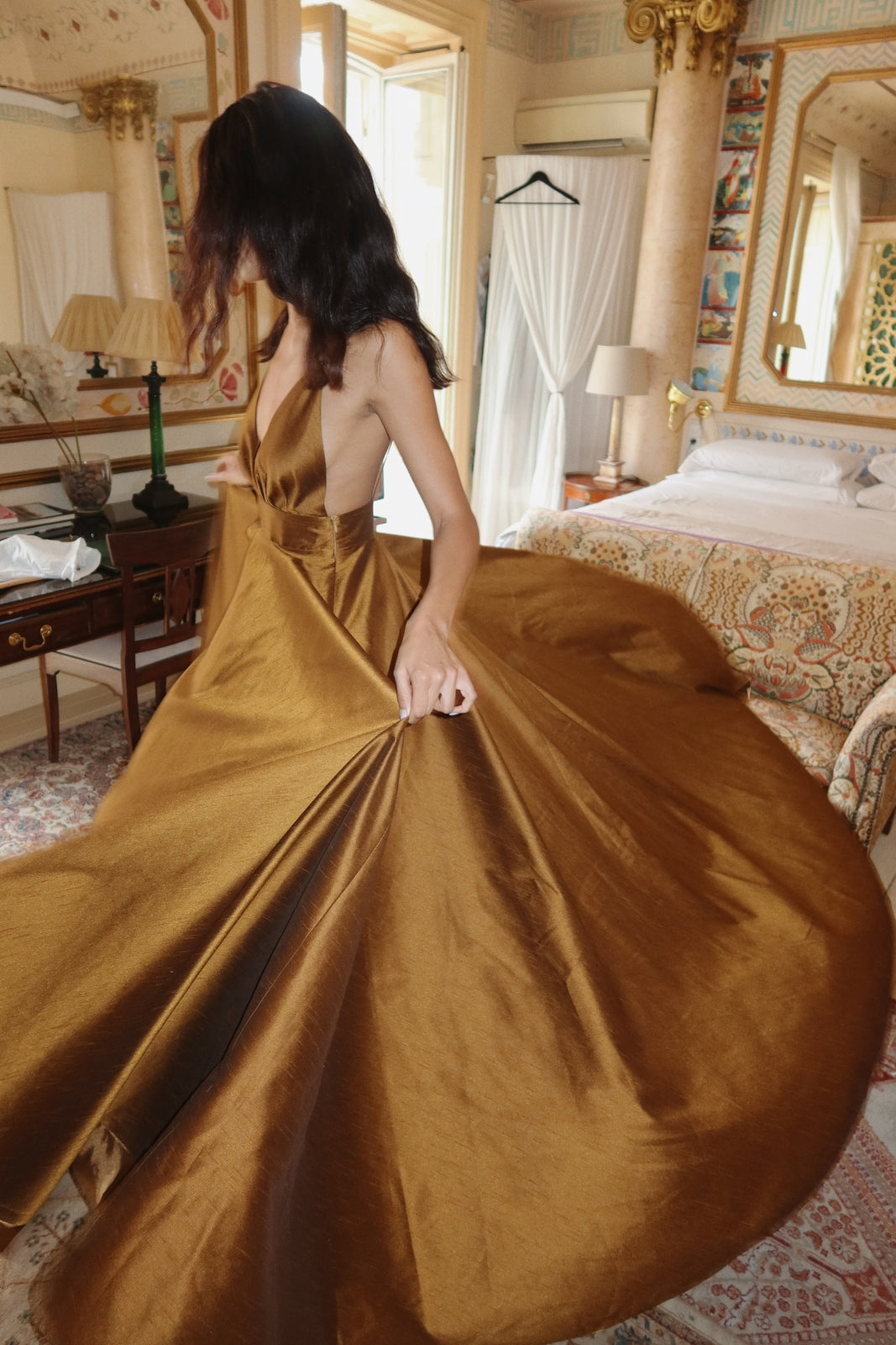VESTIDO PRINCESA BRONZE