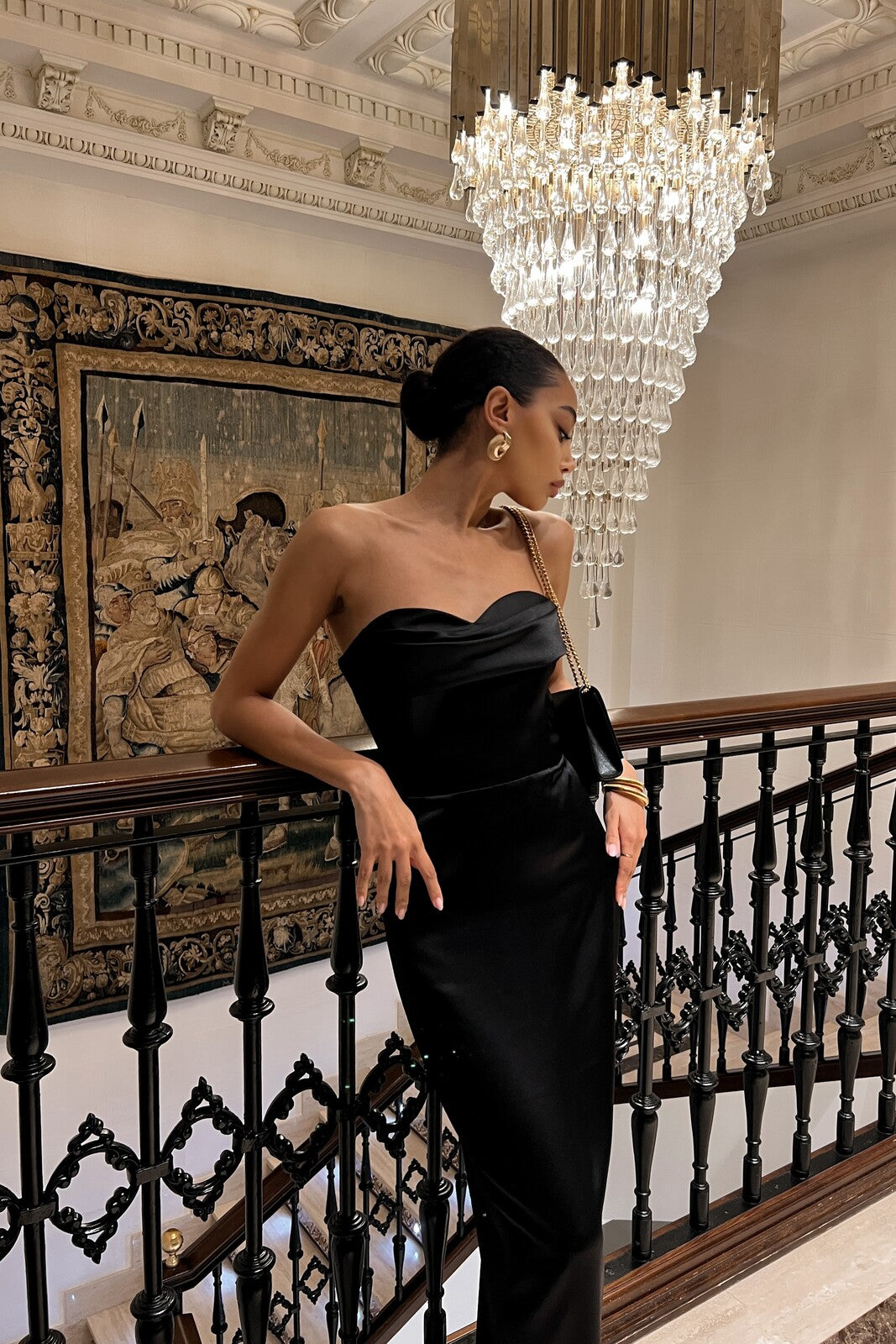 VESTIDO PRETO