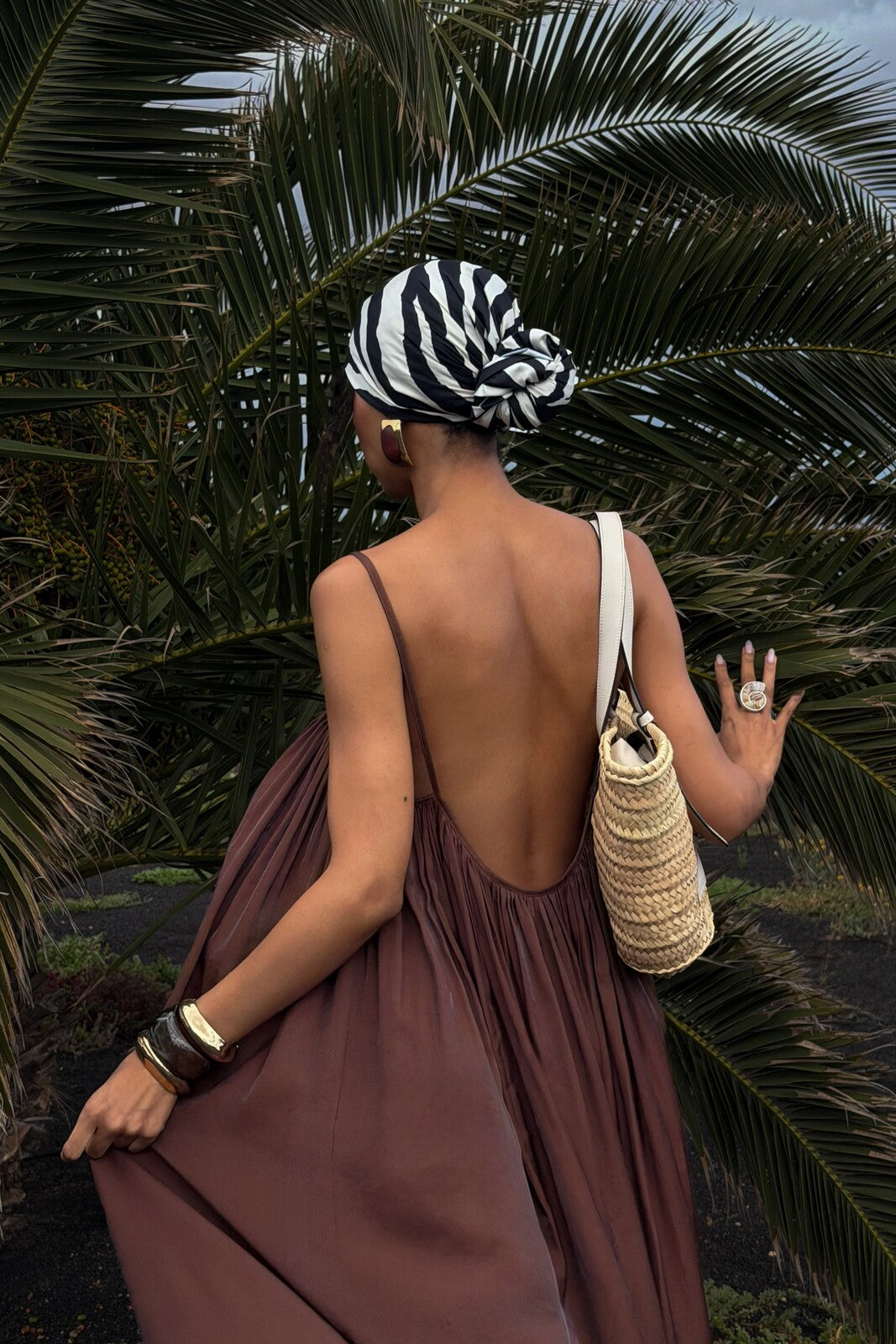 tan and brown dress LONG WITH SHINE feature_Glittery Off Shoulder Beaded Pageant wear design ensures you Size:XL 14
