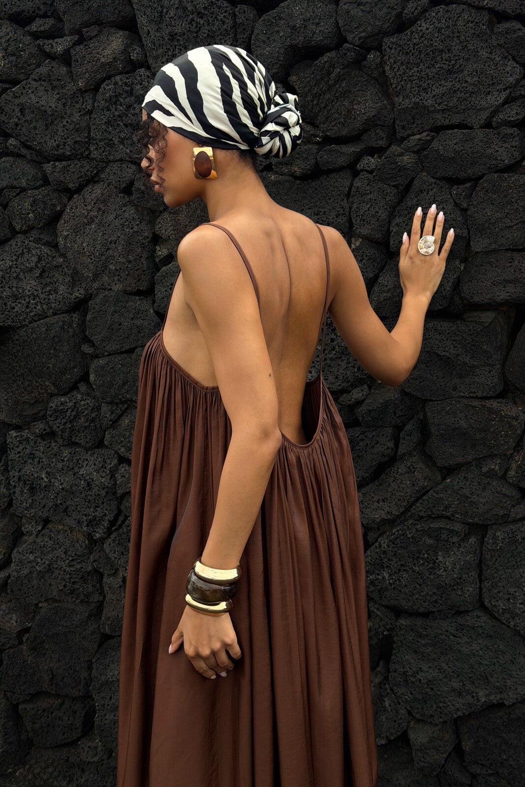 BROWN LONG DRESS WITH SHINE