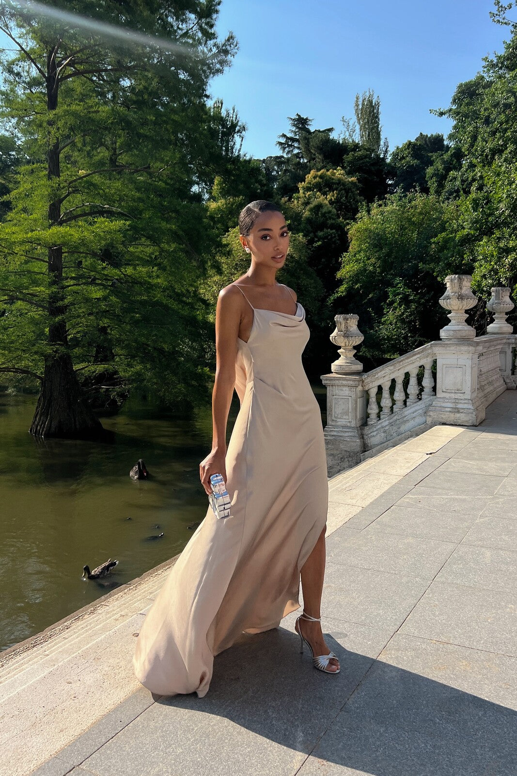 dark beige dress BEIGE DRESS WITH DEEP BACK NECKLINE