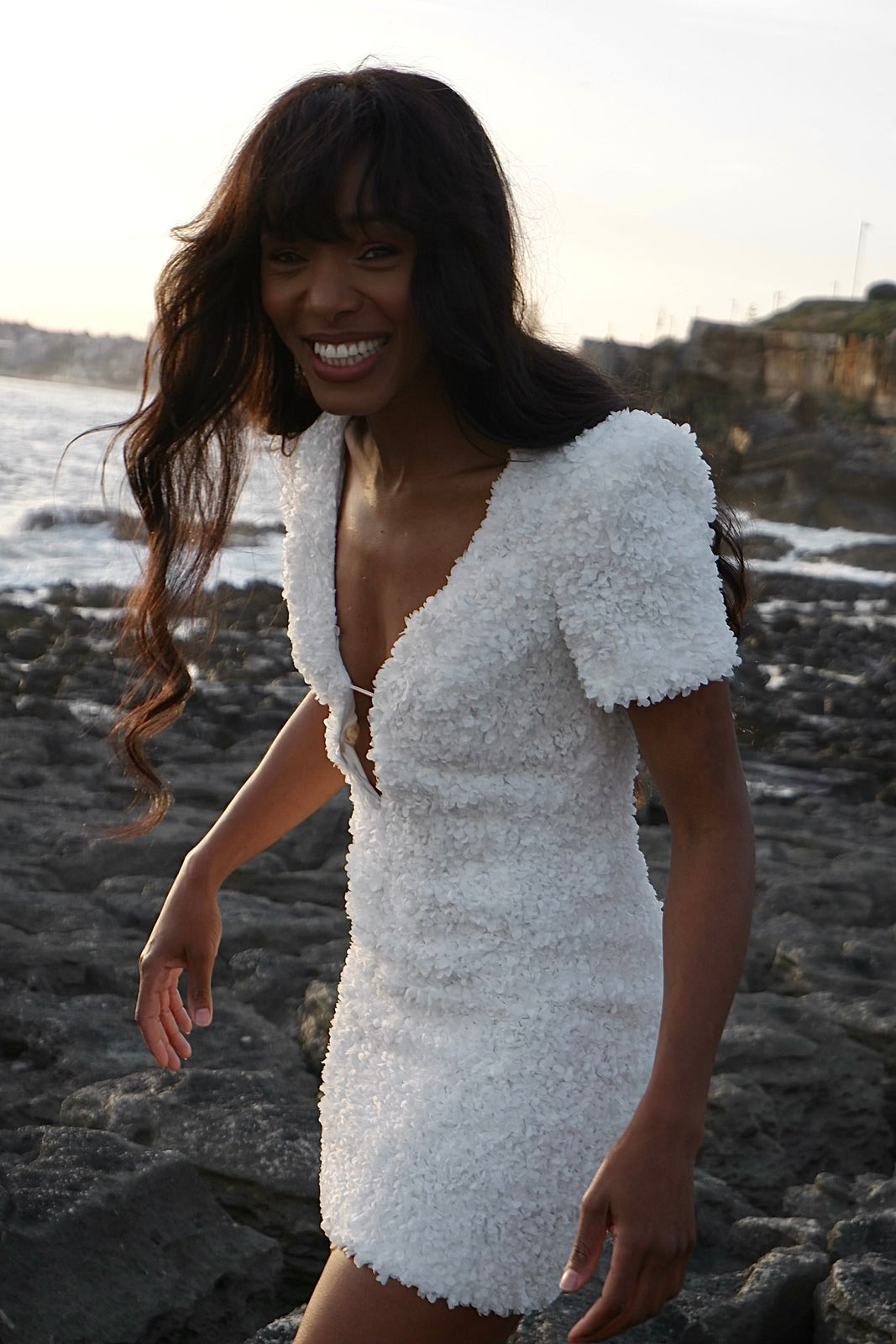 VESTIDO CURTO FLORES BRANCO