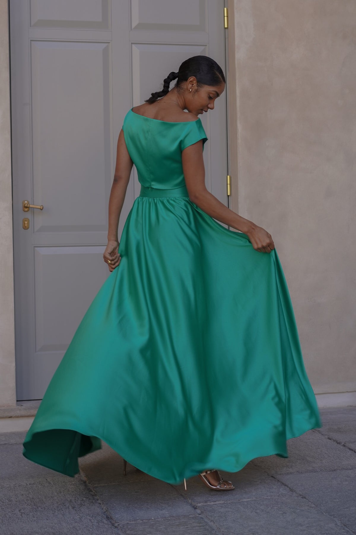 LIGHT GREEN LONG SKIRT IN CREPE