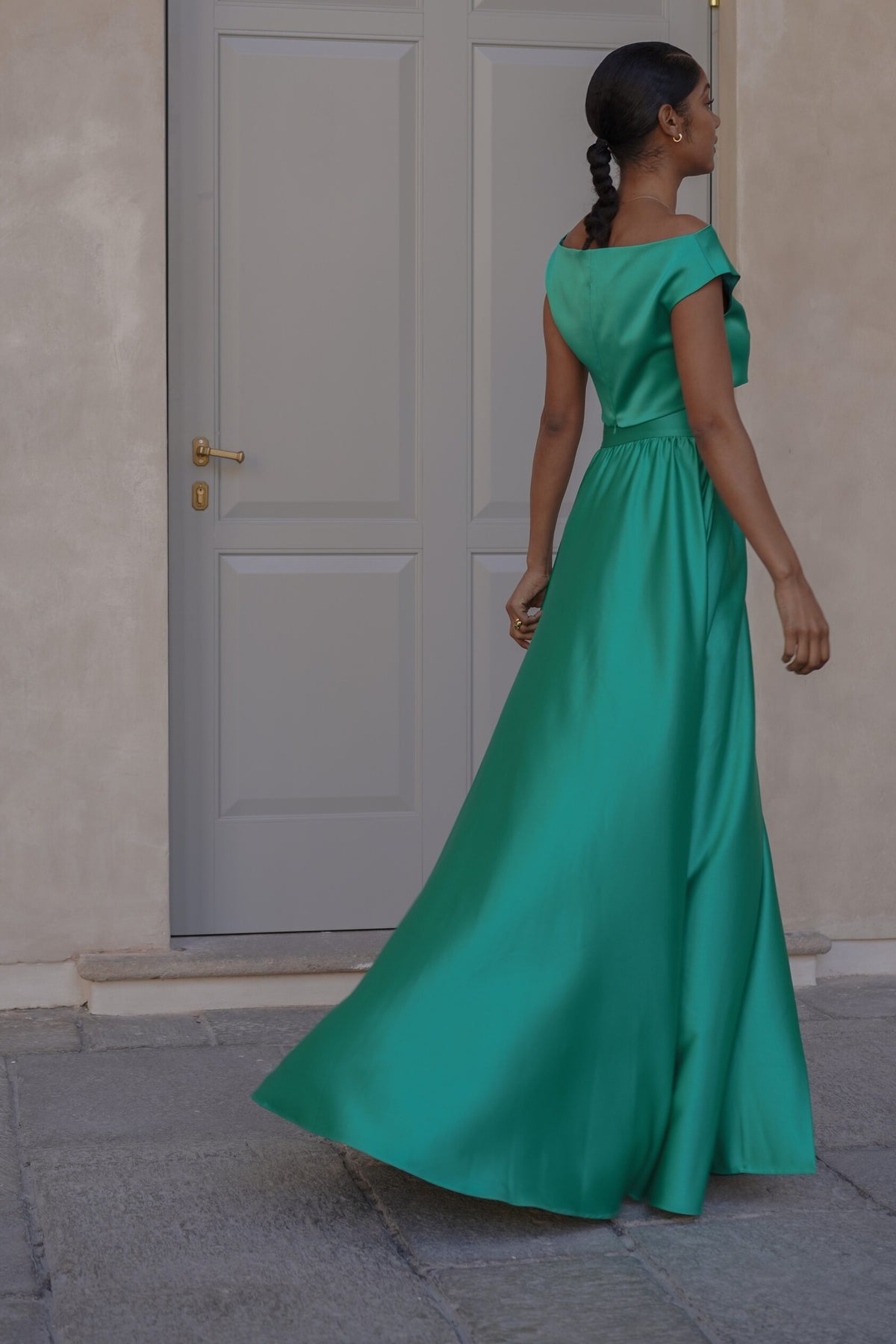 LIGHT GREEN LONG SKIRT IN CREPE