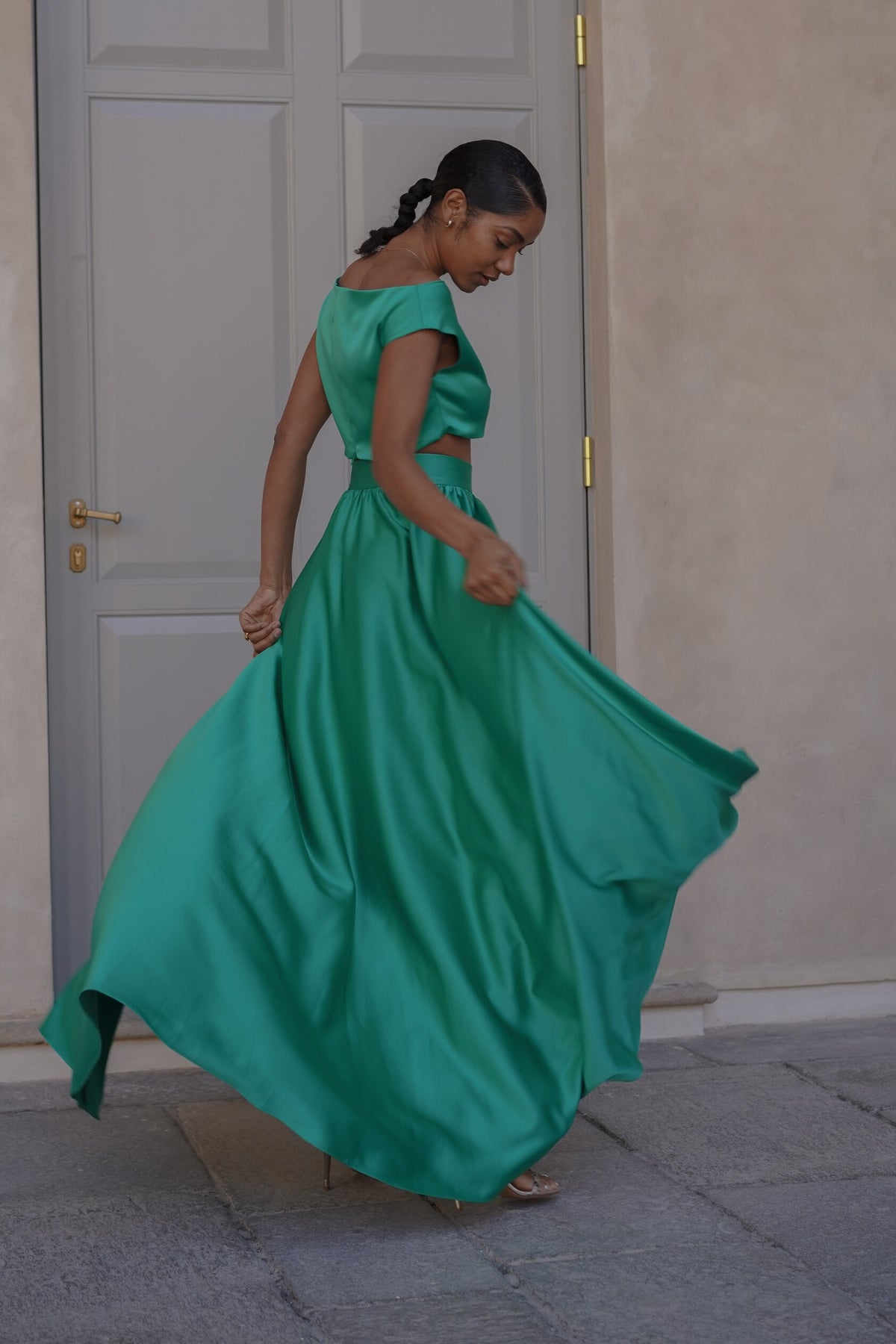 LIGHT GREEN LONG SKIRT IN CREPE