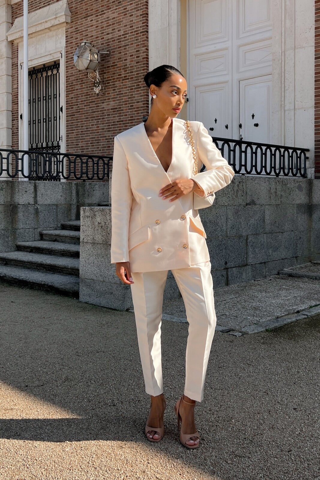 BLAZER PÉROLA SEM GOLA