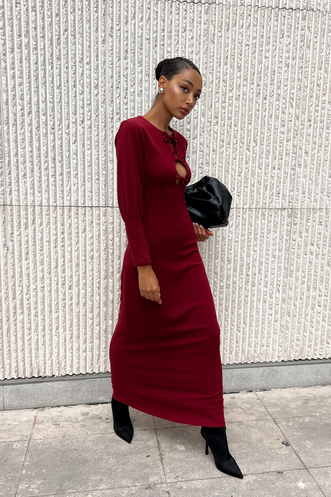 LONG BORDEAUX DRESS WITH BOW NECKLINE - KAO LONG BORDEAUX DRESS WITH BOW NECKLINE - KAO