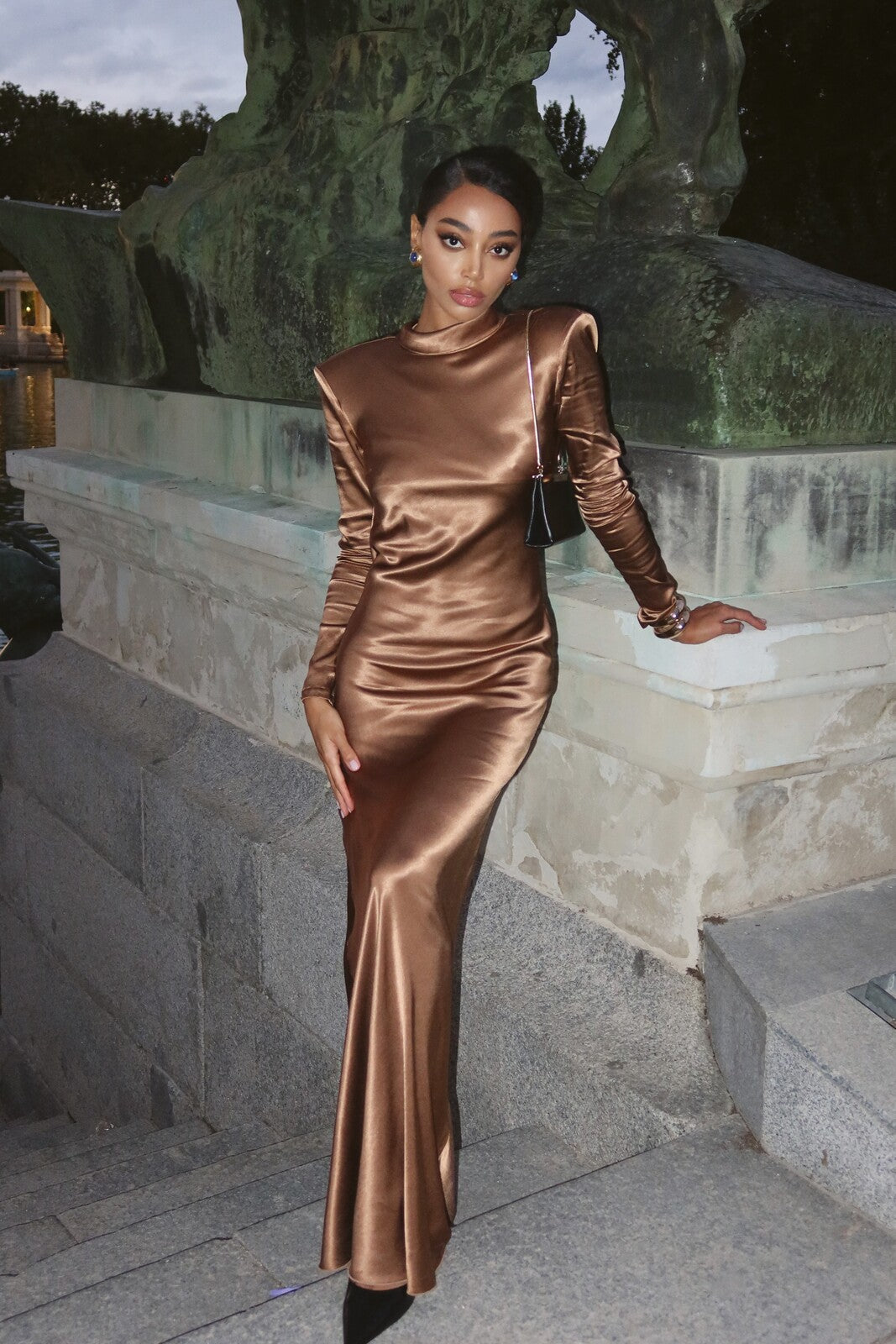 Brown Dress with a Collar