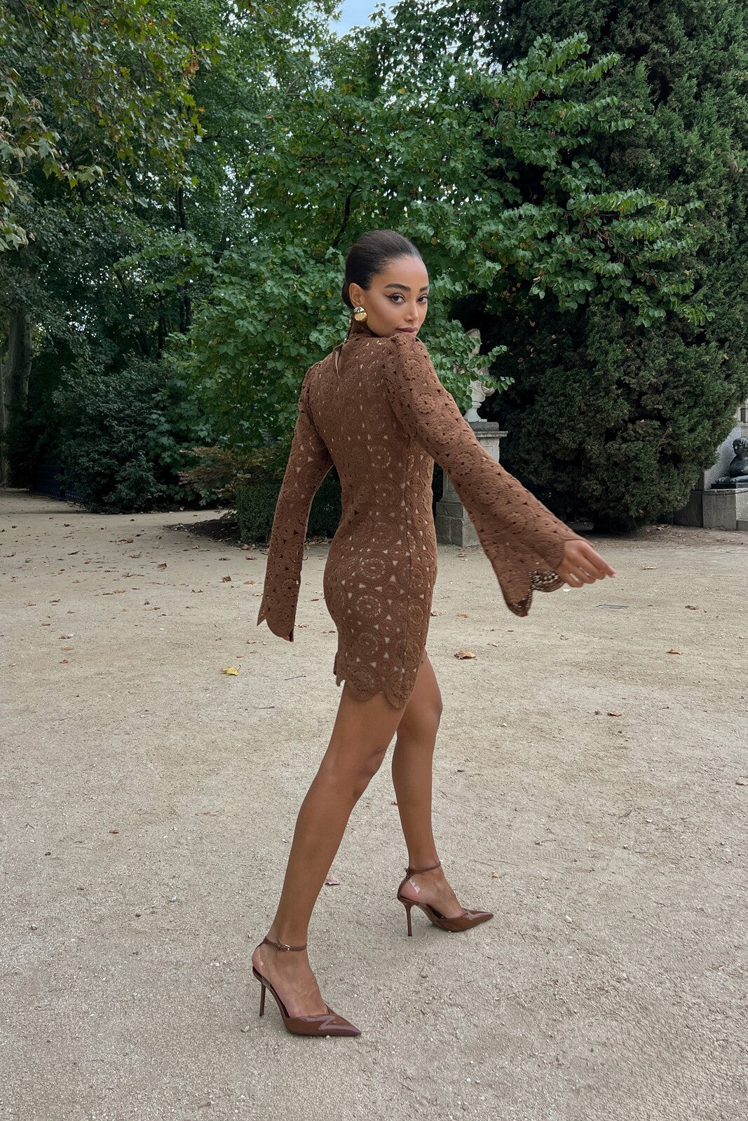 SHORT BROWN LACE KNIT DRESS - KAO SHORT BROWN LACE KNIT DRESS - KAO