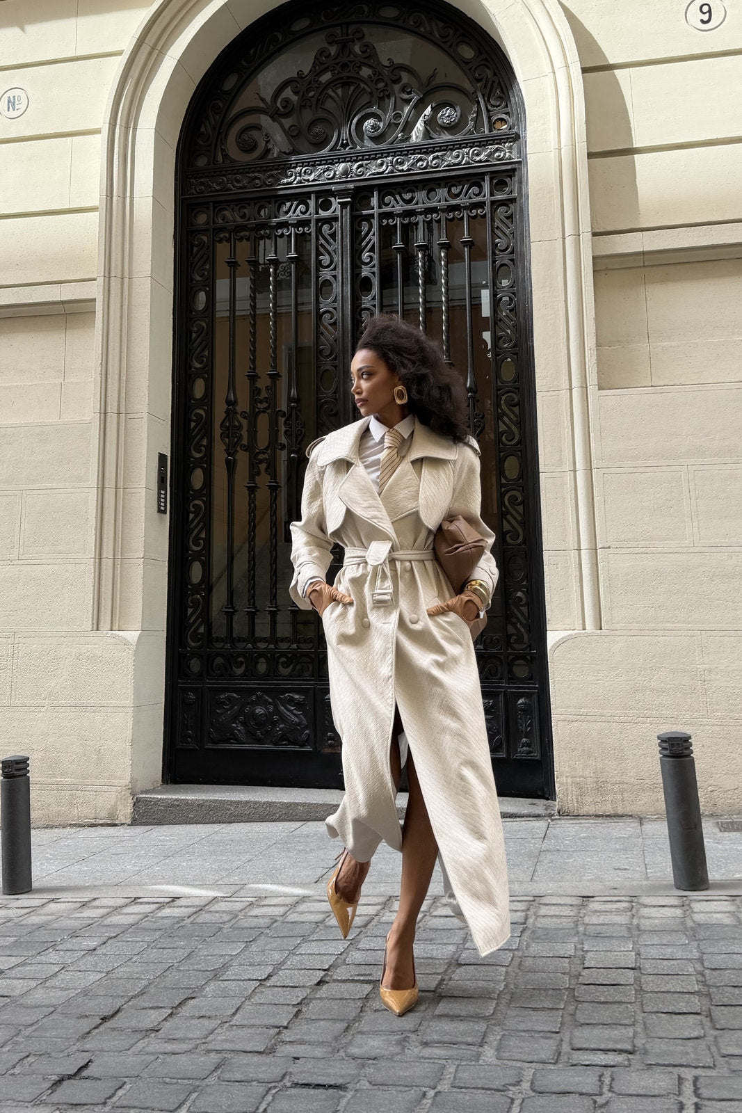 GABARDINE BEGE CLARA TEXTURIZADA