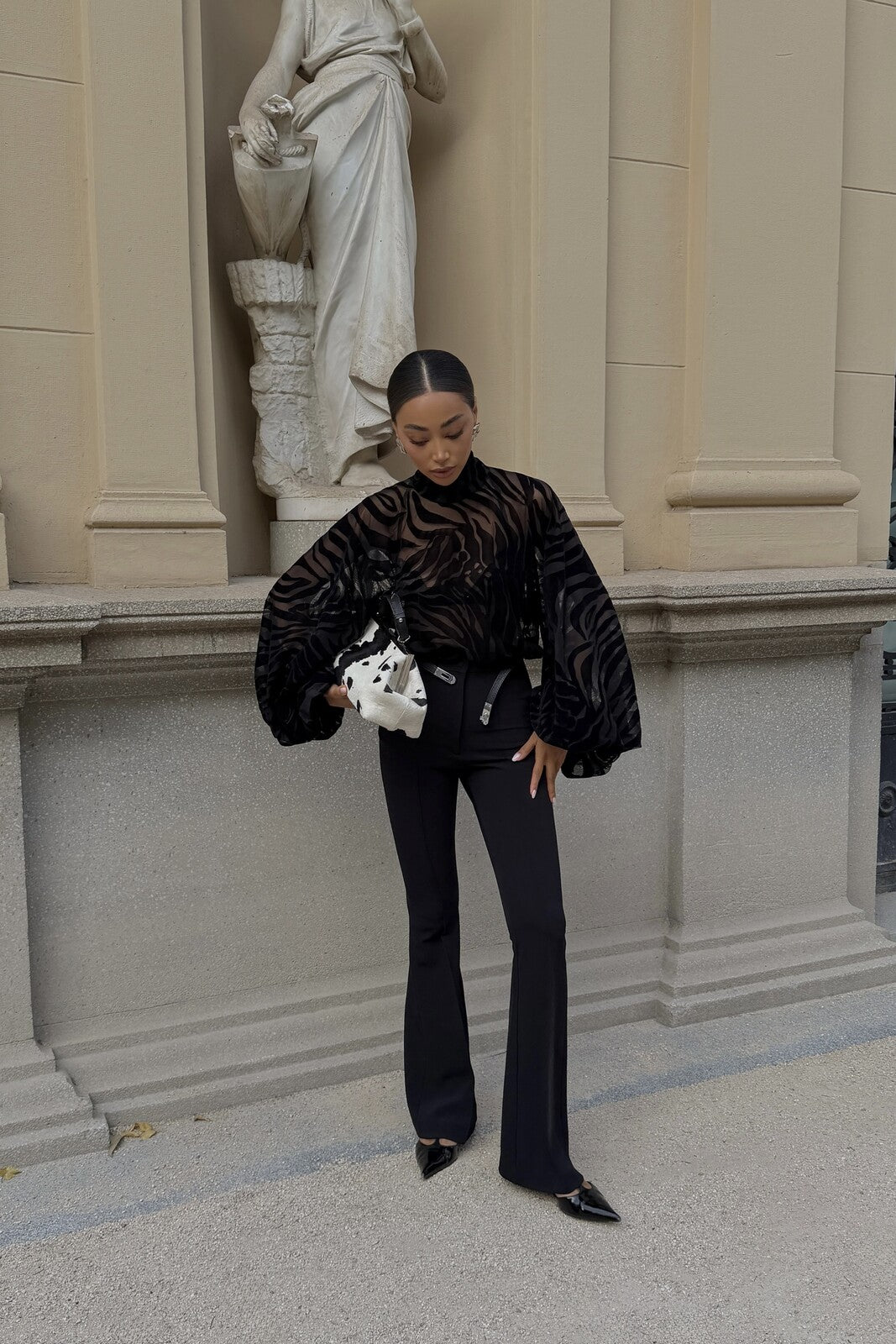 BLUSA PRETA CHIFFON EFEITO DEVORÉ