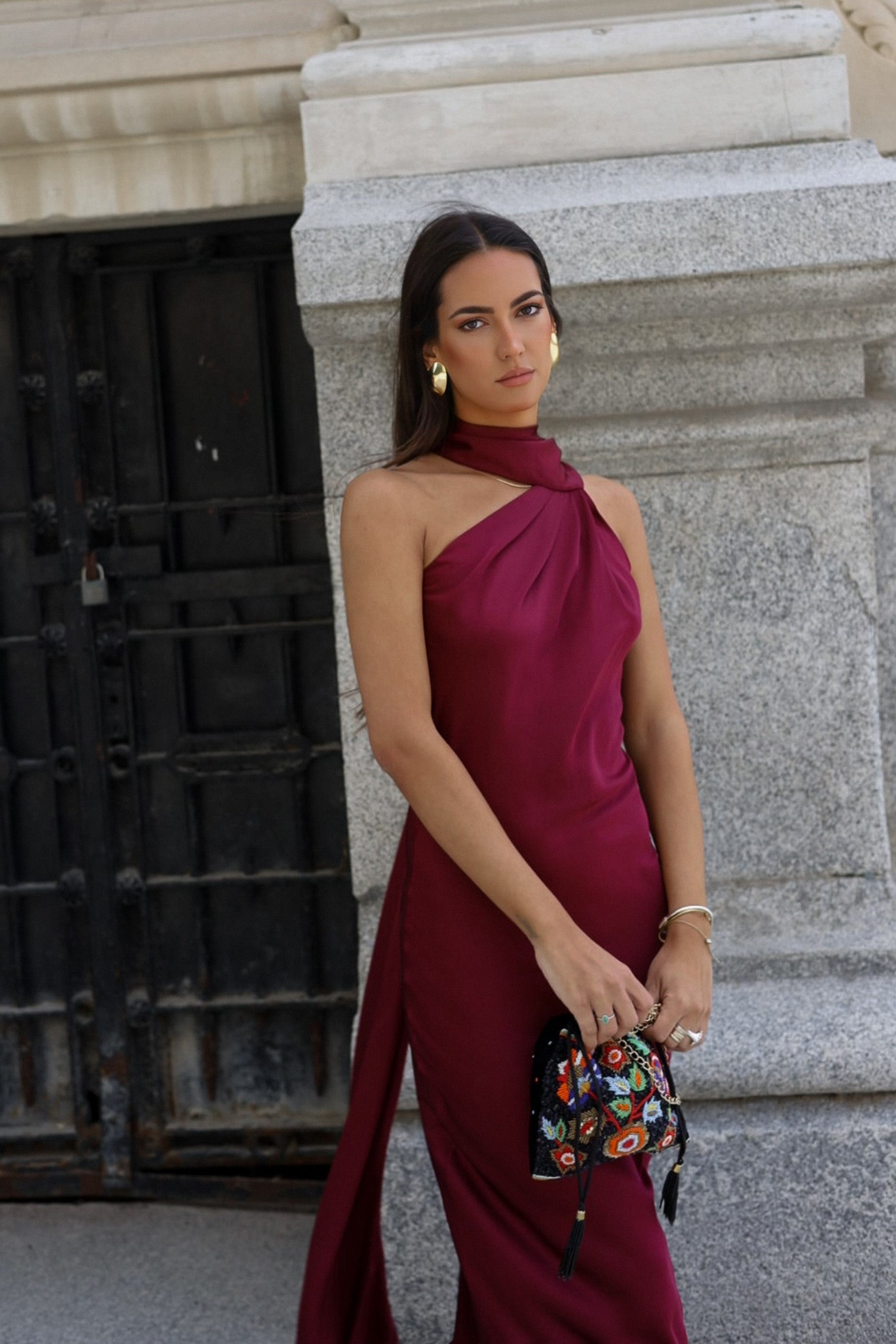 LONG BORDEAUX DRESS WITH CAPE LONG BORDEAUX DRESS WITH CAPE
