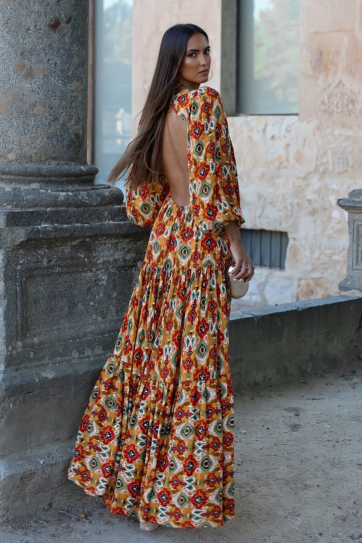VESTIDO LARANJA COMPRIDO COM ESTAMPADO FLORAL