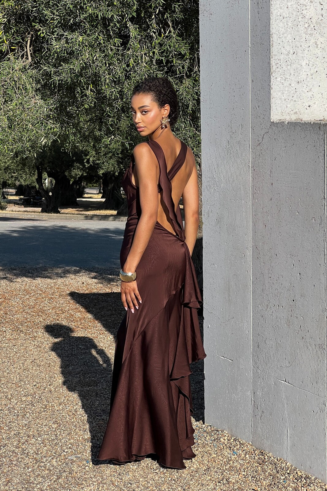 draped dress brown Jaylani | Brown Scoop-Neck Midi Dress With Draped-Detailing