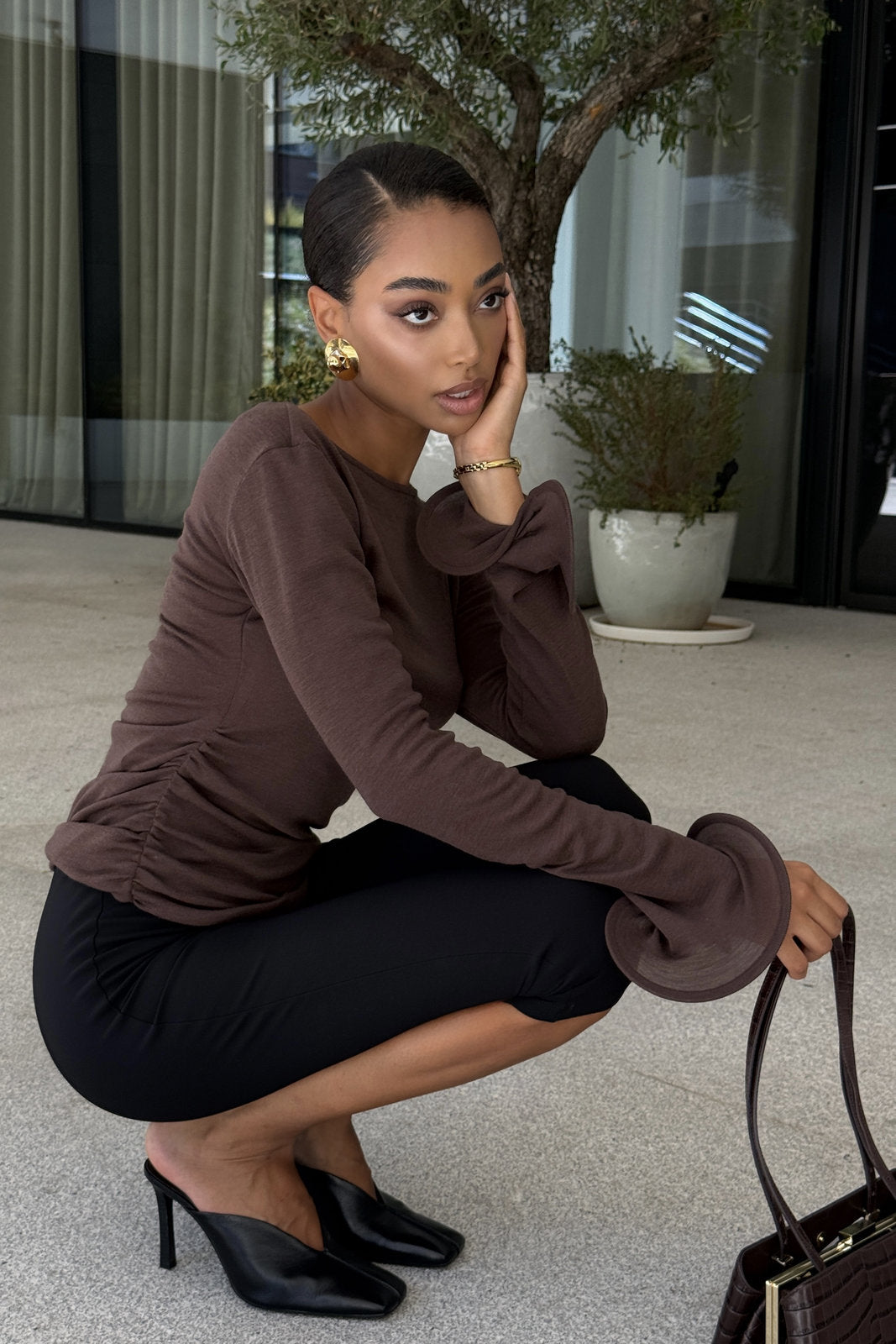 BROWN WOOL TOP