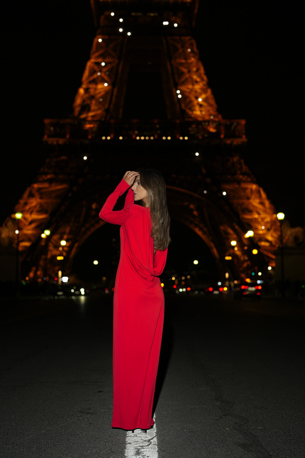 LONG RED DRESS WITH SHOULDER PADS