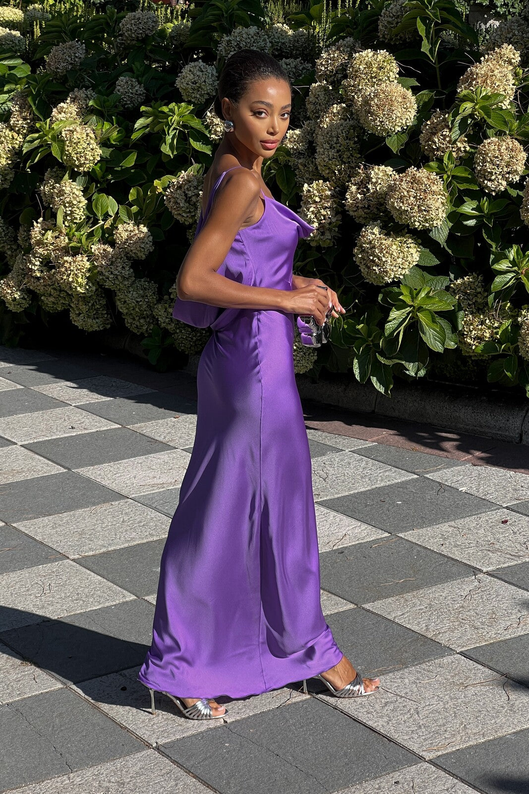 LONG FLOWY PURPLE DRESS