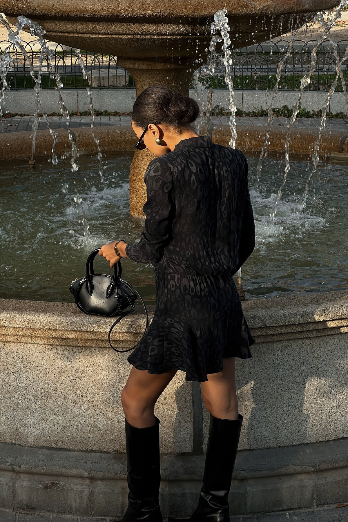 ROBE COURTE GRIS FONCÉ