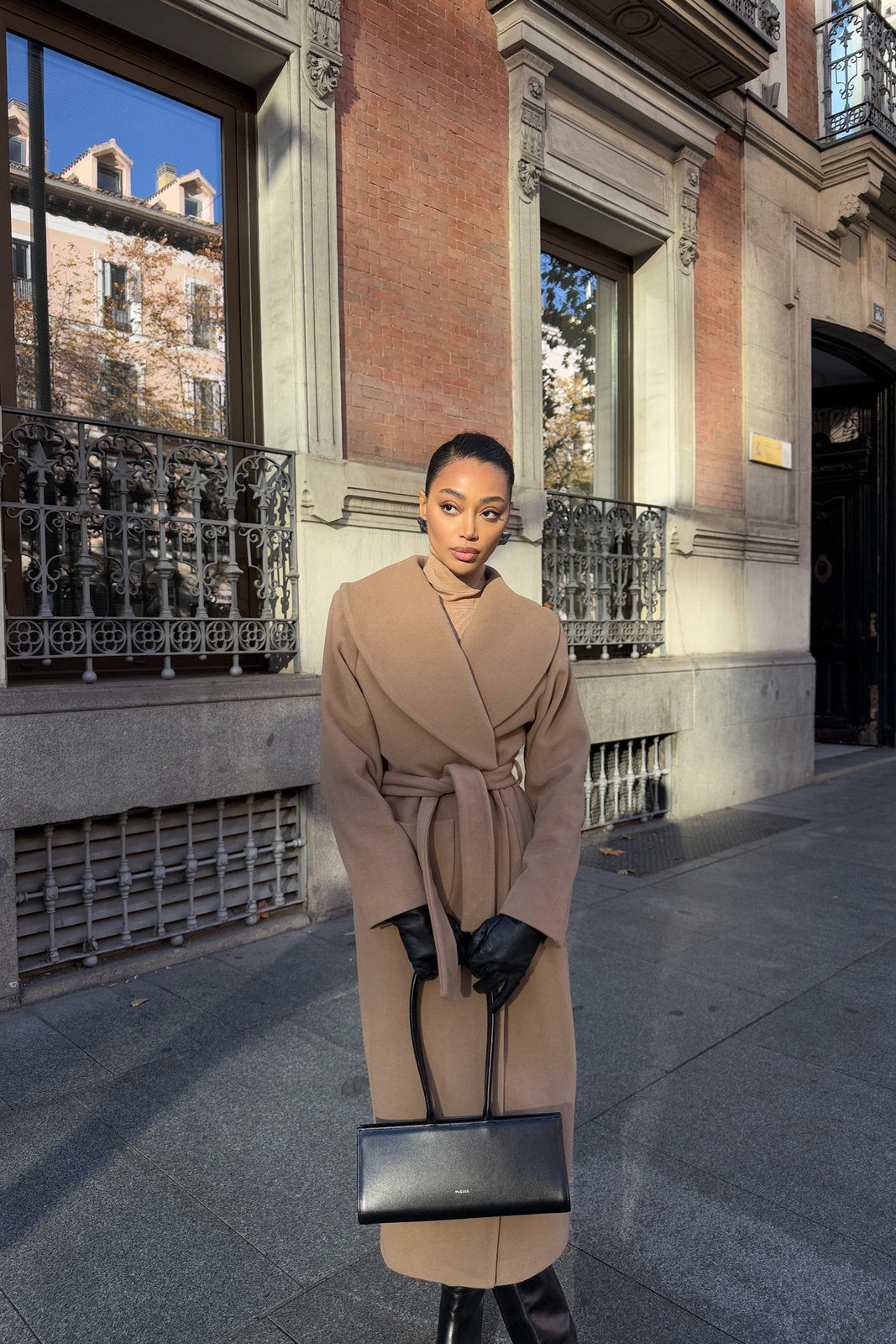 CAMEL COAT WITH BELT